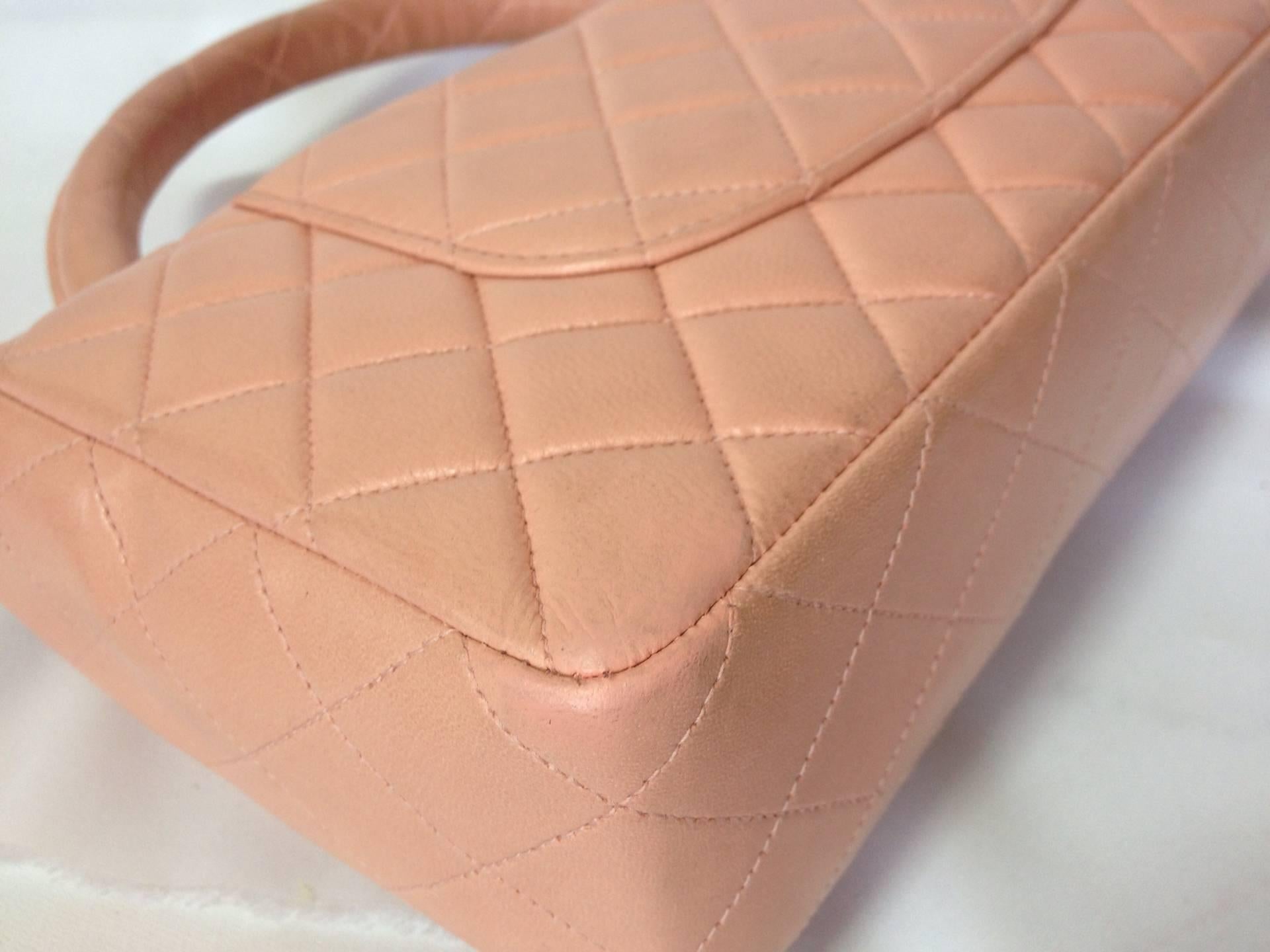 Women's Vintage CHANEL milky pink color lambskin classic 2.55 handbag purse with gold CC For Sale