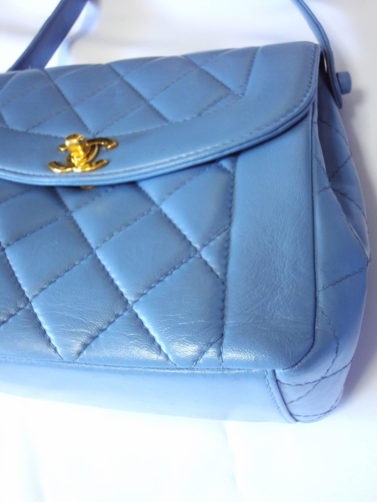 Vintage CHANEL Rare color milky blue, lambskin classic shape handbag In Good Condition In Kashiwa, Chiba