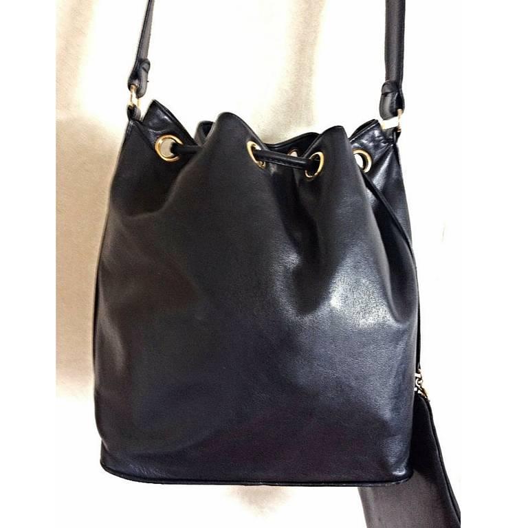 Black Vintage CHANEL black lamb leather hobo bucket shoulder bag with drawstrings For Sale