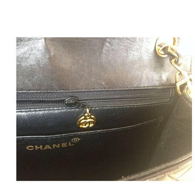Vintage CHANEL black lamb leather 2.55 classic square shape shoulder bag with cc 1