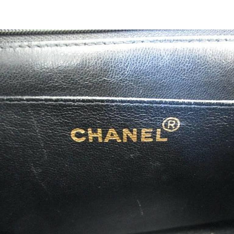 Vintage CHANEL black lamb leather 2.55 classic square shape shoulder bag with cc 2
