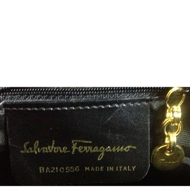 Women's Vintage Salvatore Ferragamo vara motif wine, purple suede leather shoulder bag. For Sale