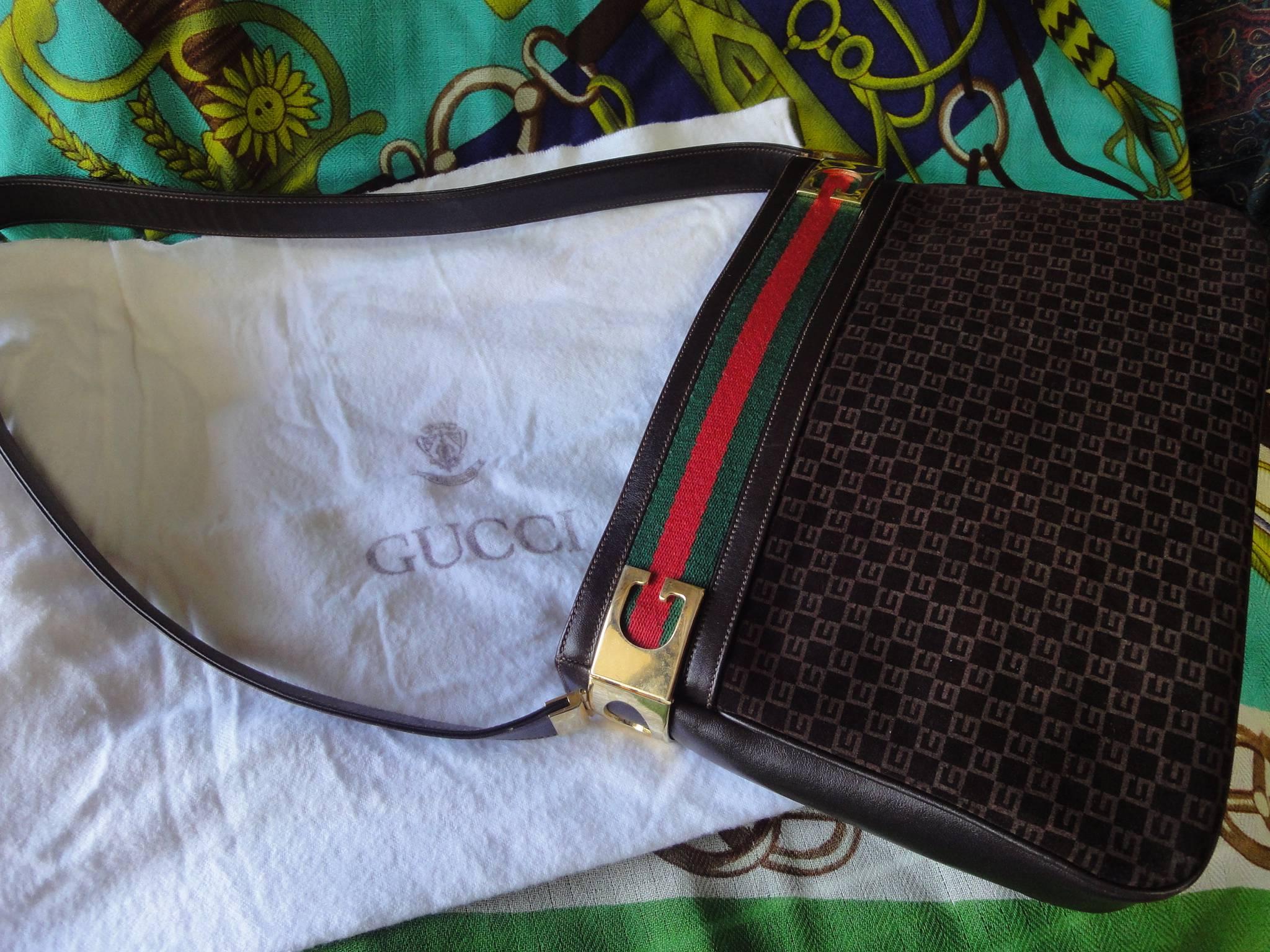 Vintage Gucci dark brown suede GG print shoulder bag with sherry line webbing 2