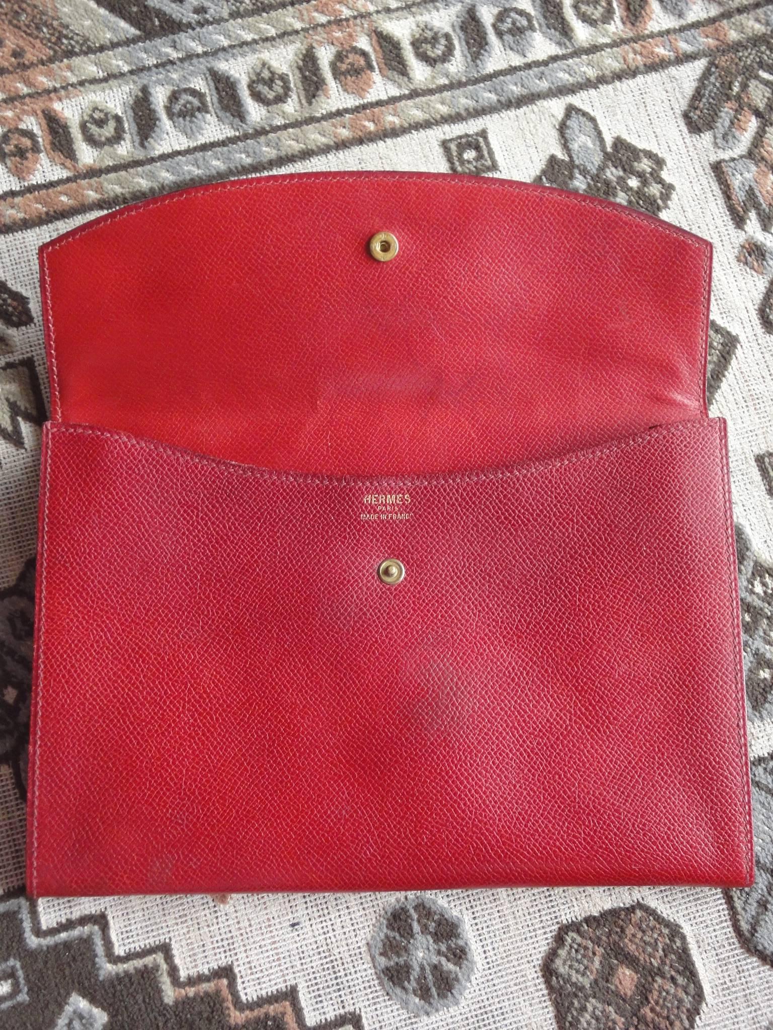 80s vintage HERMES brick red leather clutch pouch. can be wallet purse as well. For Sale 2