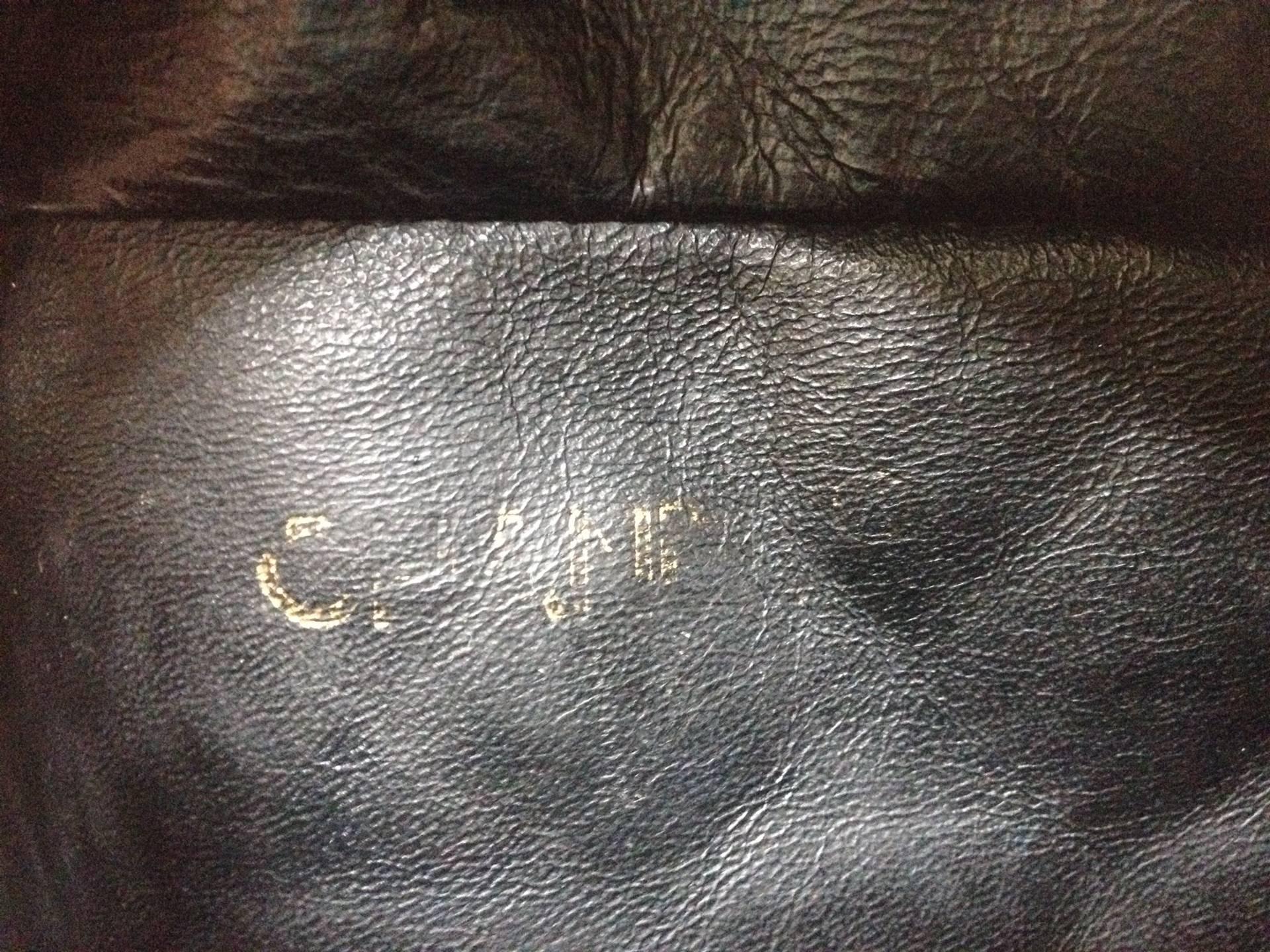 1980s Vintage CHANEL black leather waist bag, fanny pack with a detachable belt  3