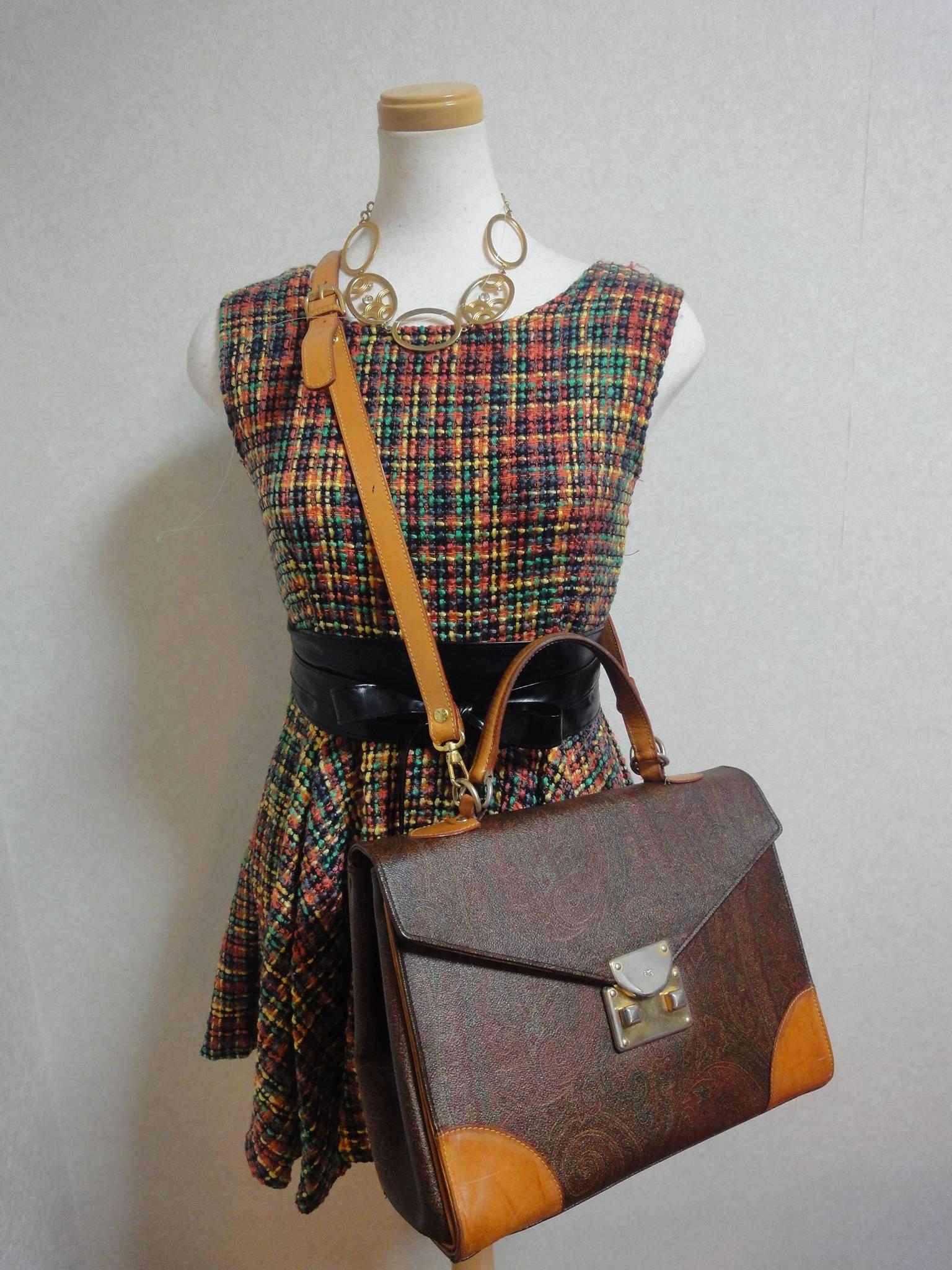 Vintage ETRO iconic paisley pattern handbag purse with leather shoulder strap 5