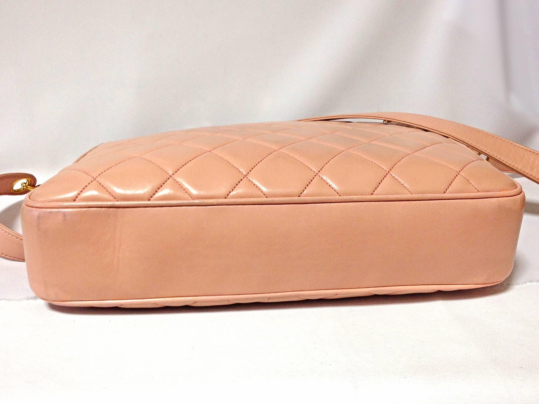 chanel ball chain bag