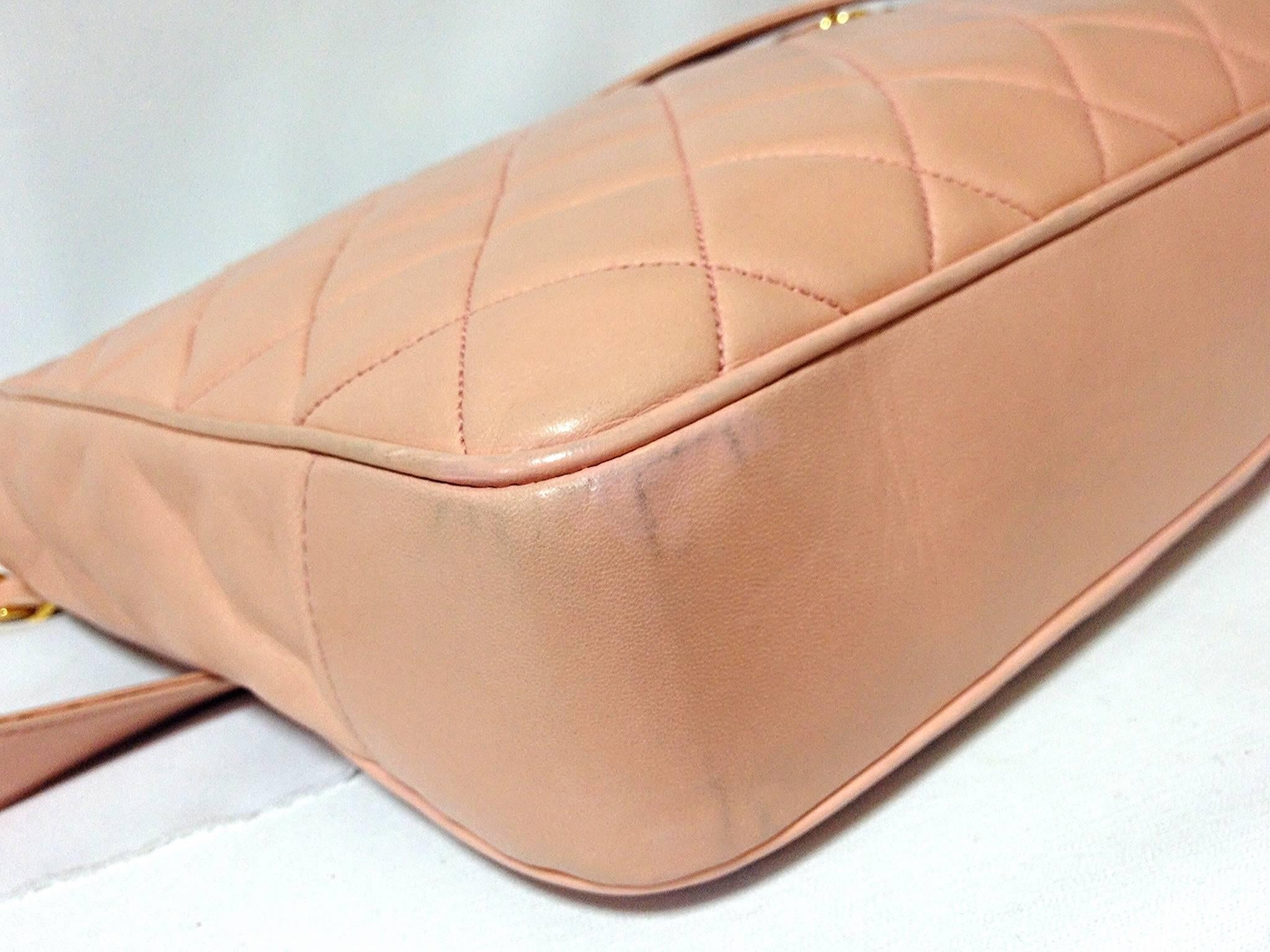 Gold Vintage CHANEL milky pink lambskin shoulder tote bag with gold tone chain straps For Sale