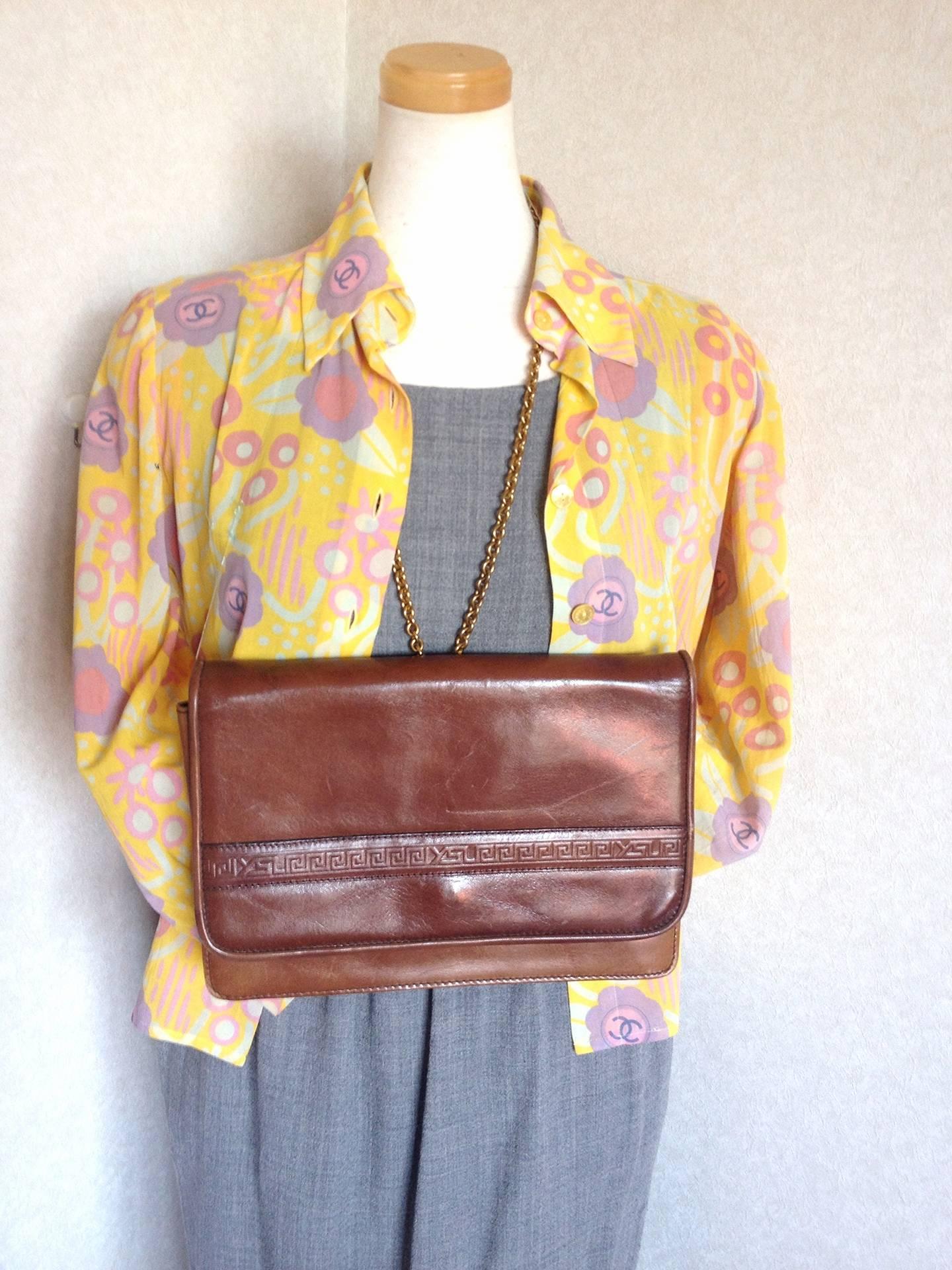 Vintage Yves Saint Laurent genuine brown leather mini document bag, clutch purse For Sale 1