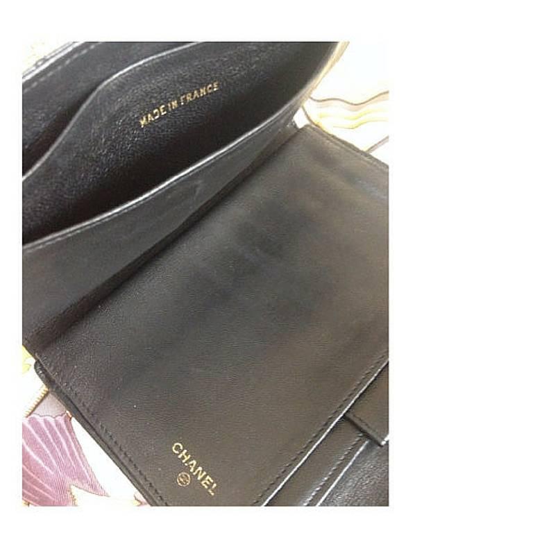 Vintage CHANEL goatskin black wallet, bill, card, checkbook, and passport case In Good Condition In Kashiwa, Chiba