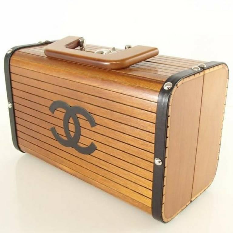 Women's or Men's MINT! 90s Vintage CHANEL genuine wood handbag, mini trunk case with black cc mar
