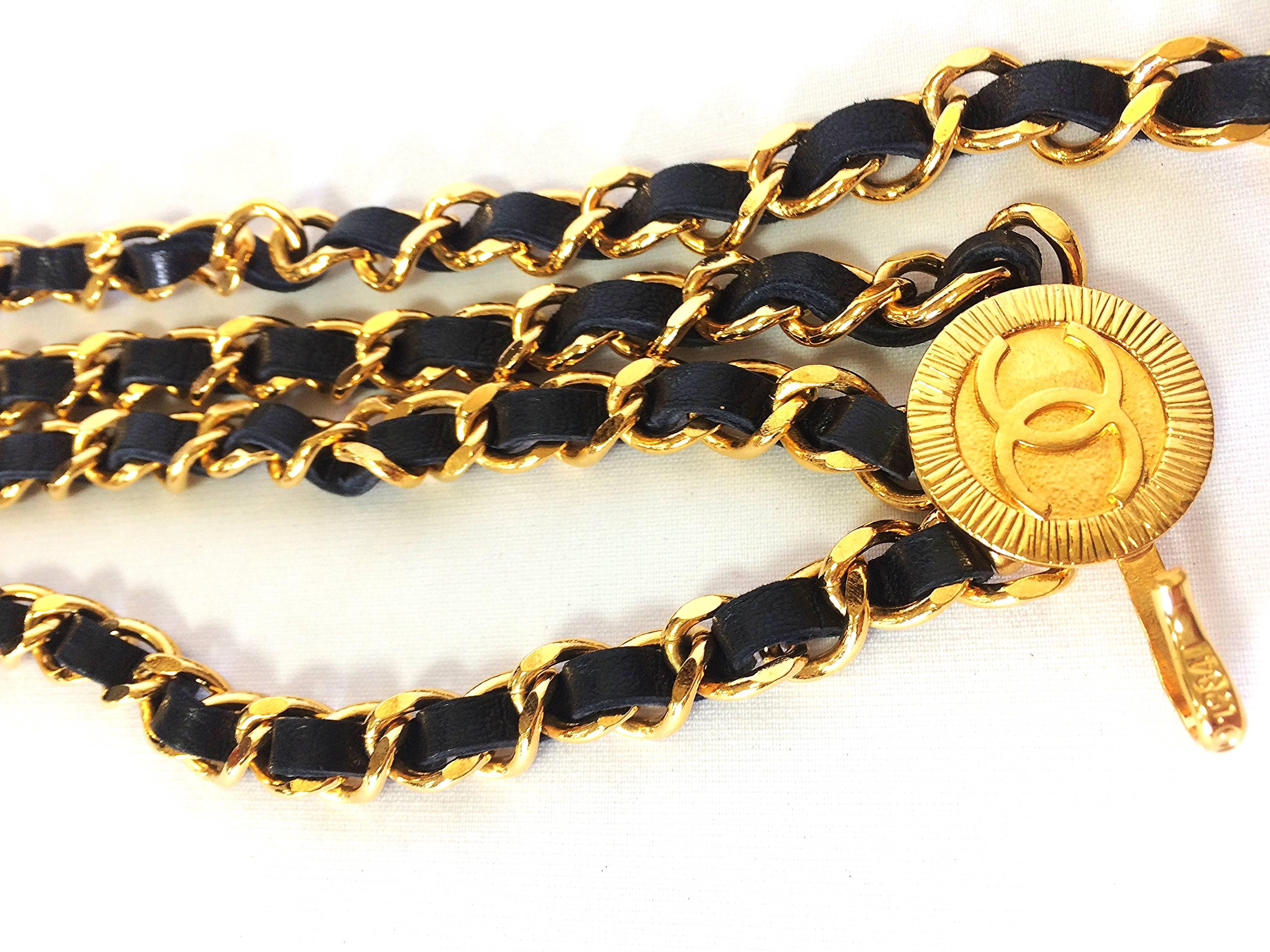 MINT. 1980's Vintage CHANEL 3 layered black leather and golden chain belt 1