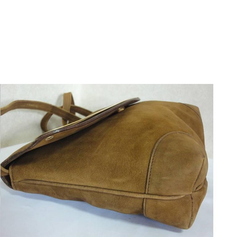 Vintage CELINE genuine suede tanned brown leather shoulder bag, clutch purse. In Good Condition For Sale In Kashiwa, Chiba