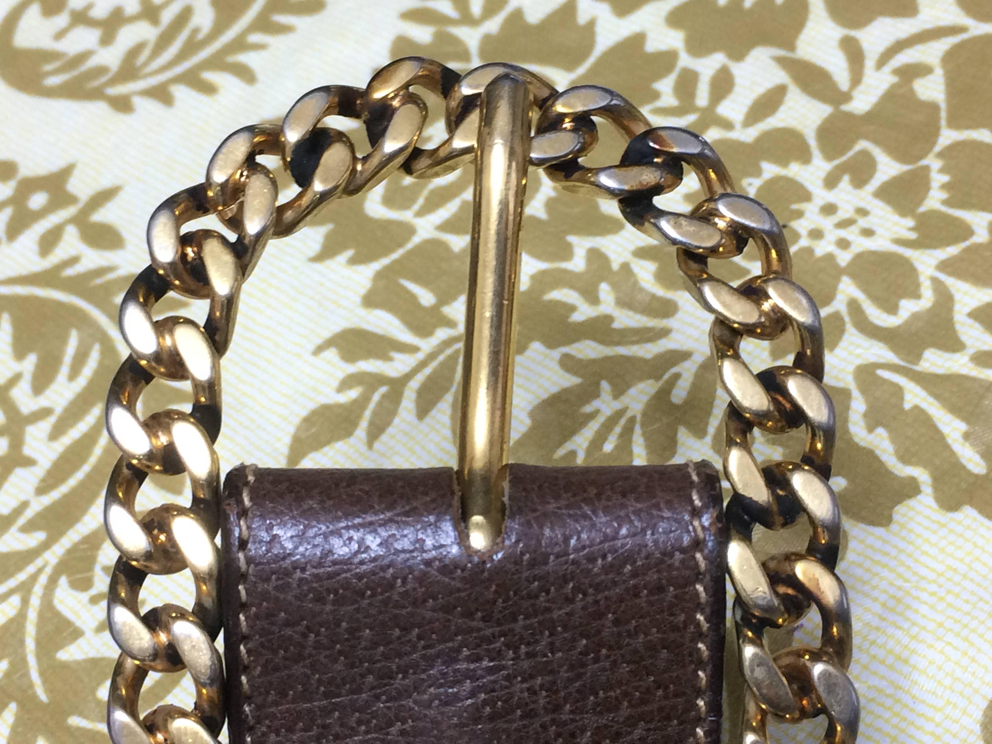 Brown Vintage Gucci dark brown leather belt with detachable golden chain buckle.  For Sale
