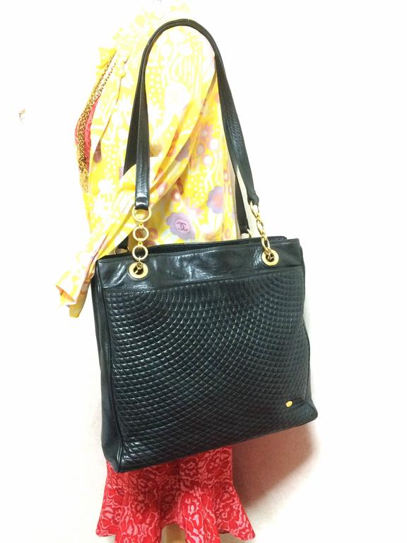 bally shopper tote