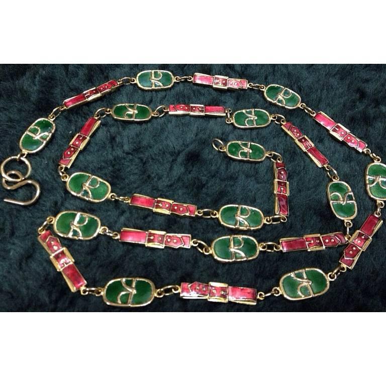Vintage Roberta di Camerino red orange and green charm golden necklace and belt. 2
