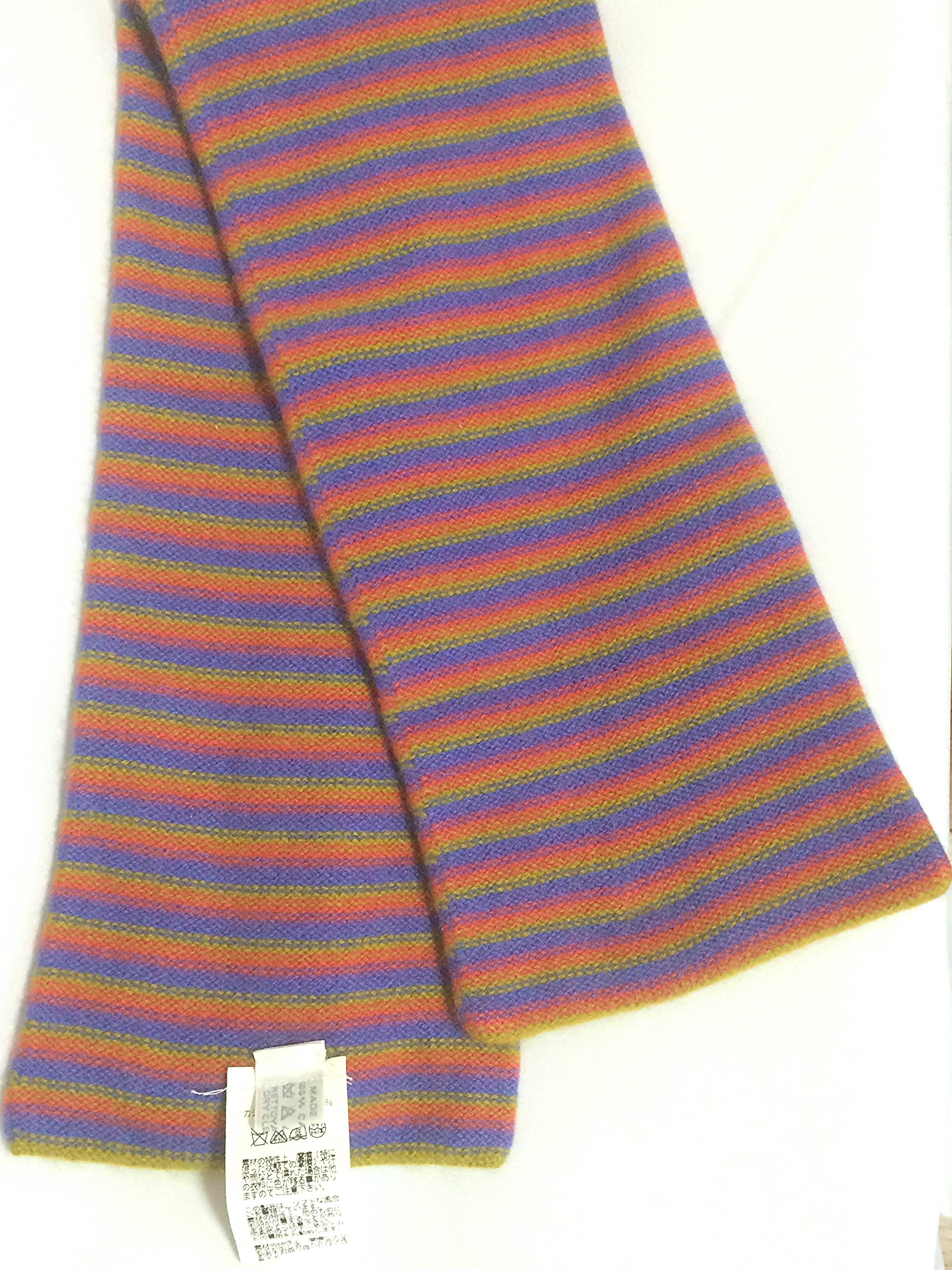 Hermes 100% Cashmere kids, baby scarf and hat in multiple color stripe In Excellent Condition In Kashiwa, Chiba