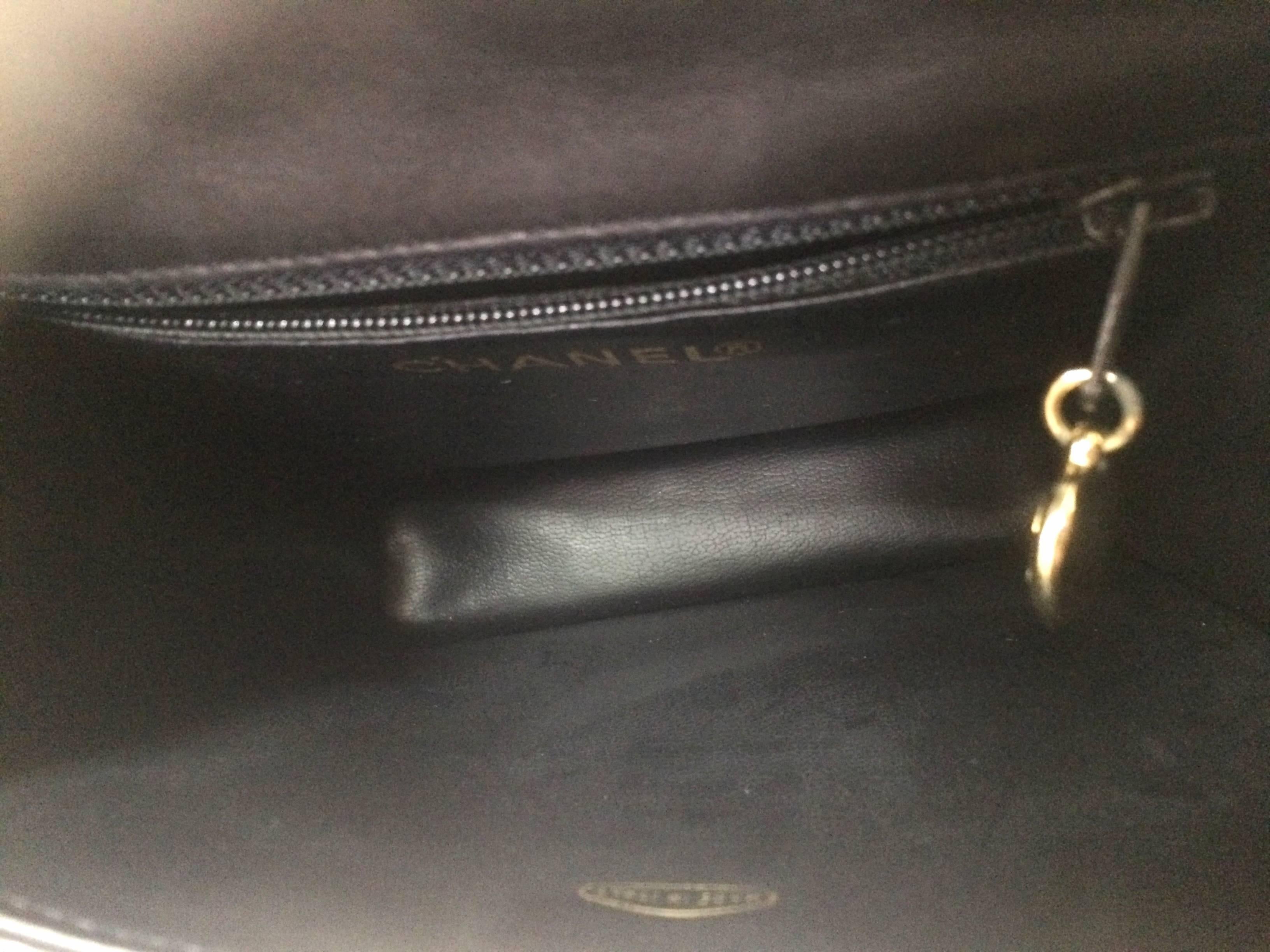 MINT. Vintage CHANEL square black lambskin waist purse, fanny pack with belt.  4