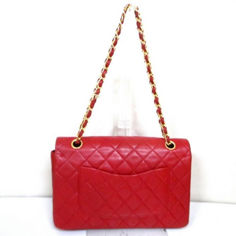 Red Vintage CHANEL red lambskin classic medium 2.55 double flap shoulder bag. For Sale