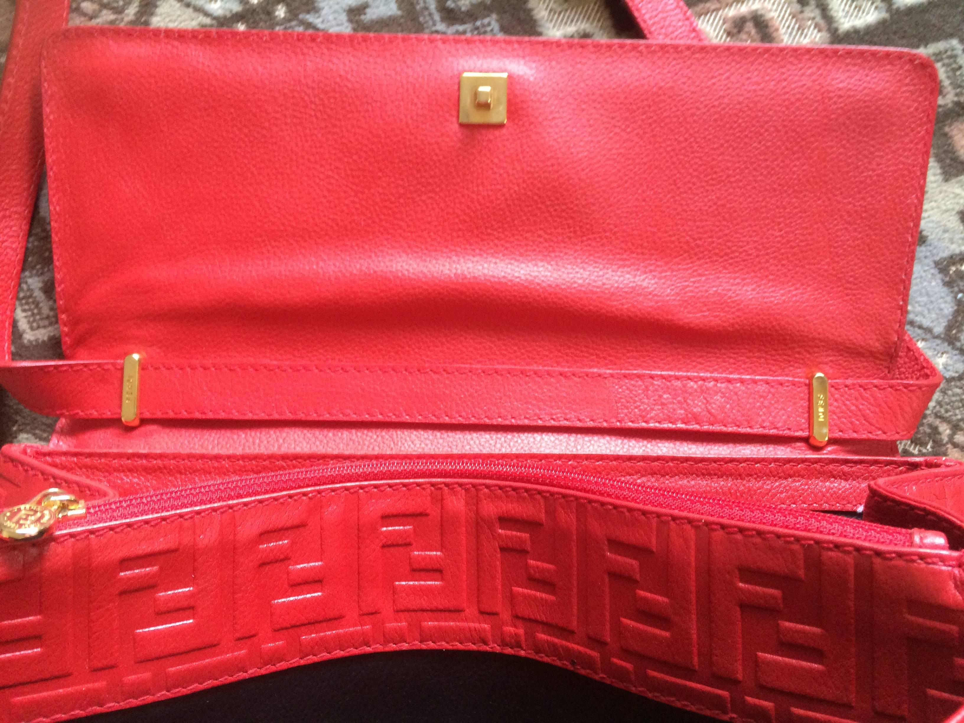 Red MINT. Vintage FENDI red genuine leather shoulder bag with FF embossed logo. For Sale