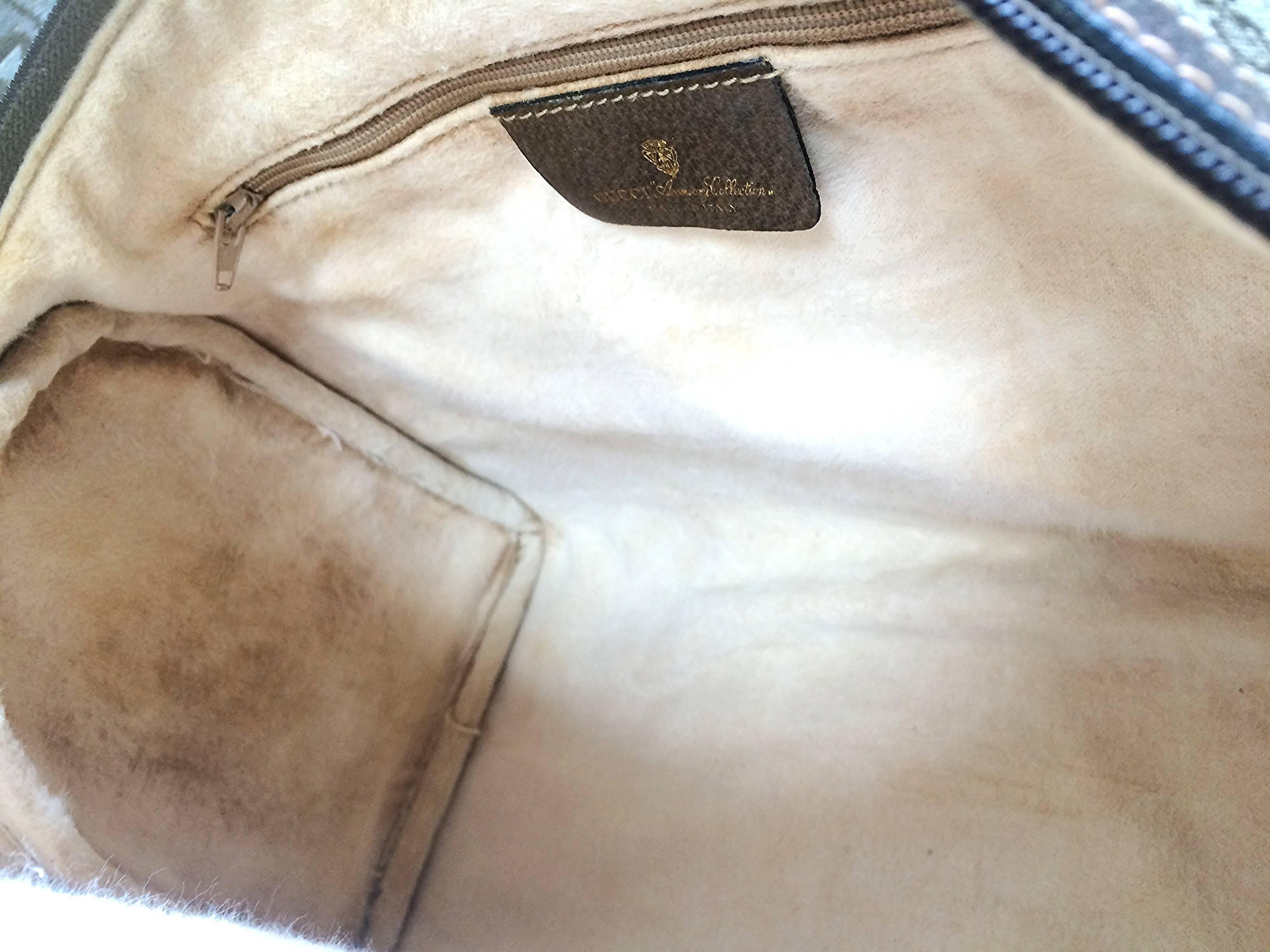 Brown 80's vintage Gucci brown monogram webbing sherry line speedy style handbag. 