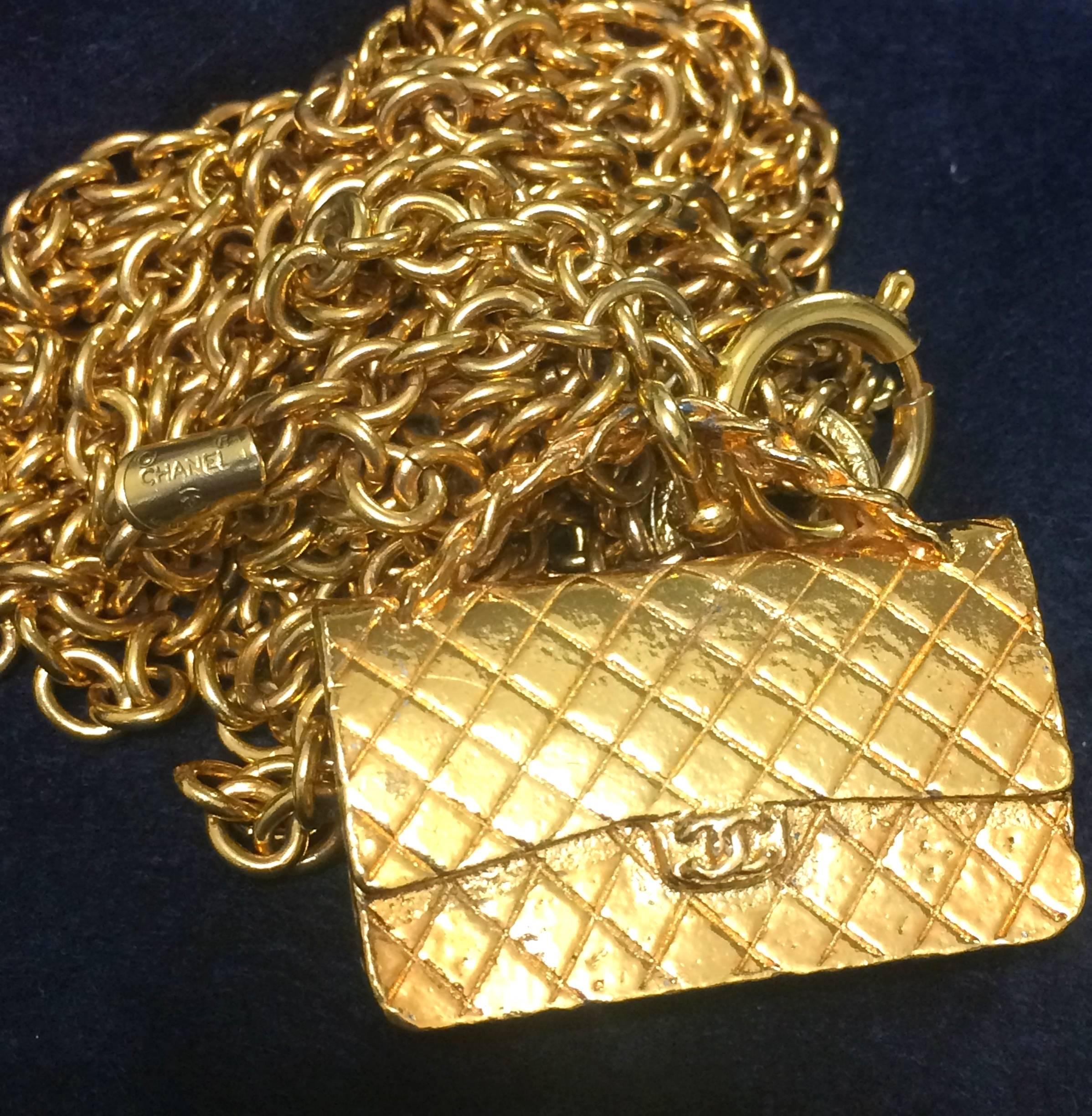 Vintage CHANEL golden double chain long necklace with classic 2.55 bag charm. 5