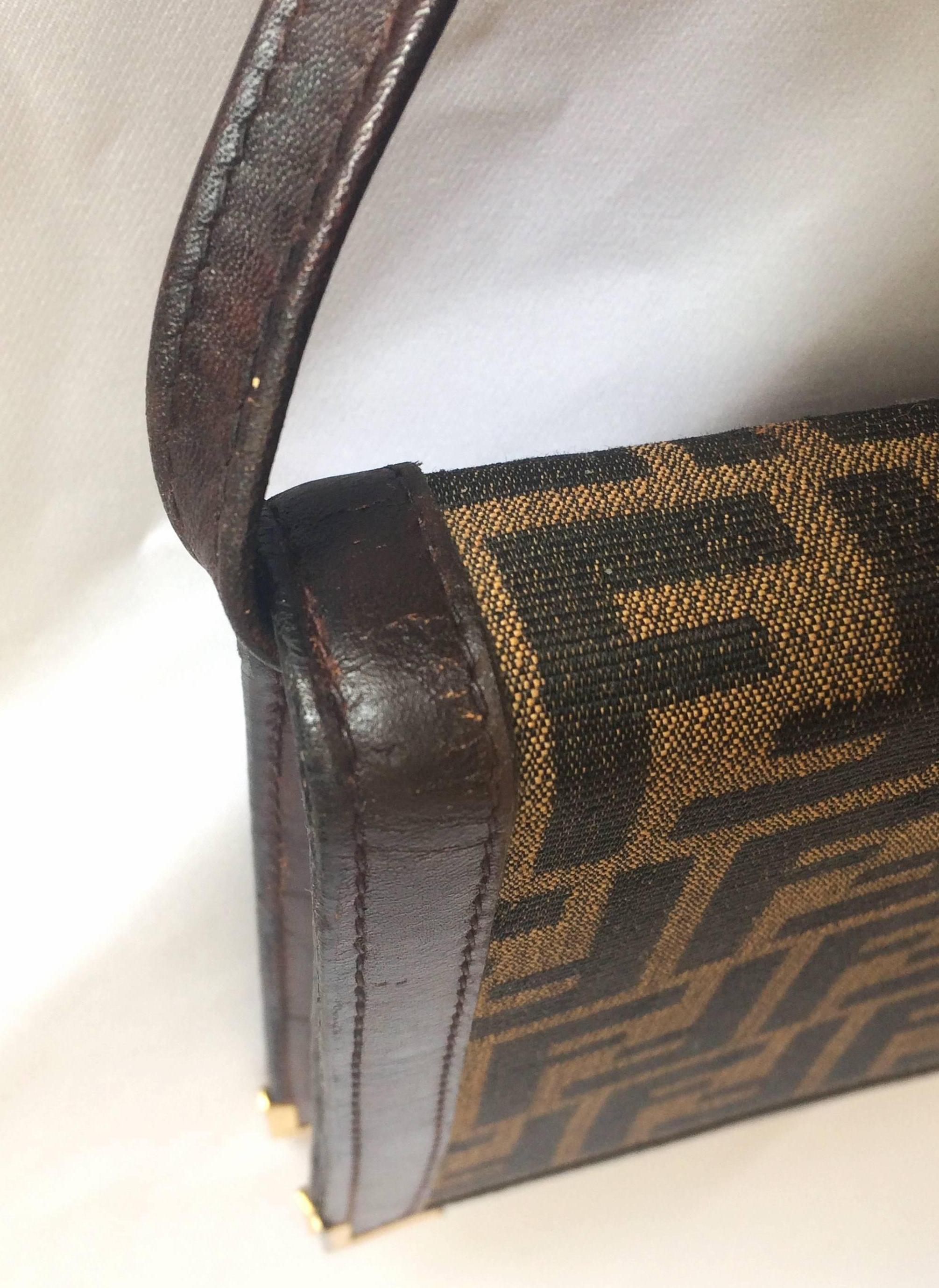 Vintage Fendi jacquard fabric shoulder purse, clutch bag with leather trimmings. 1