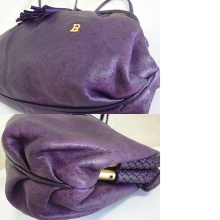 Women's Vintage BALLY deep purple, violet leather pouch, clutch style shoulder bag. For Sale