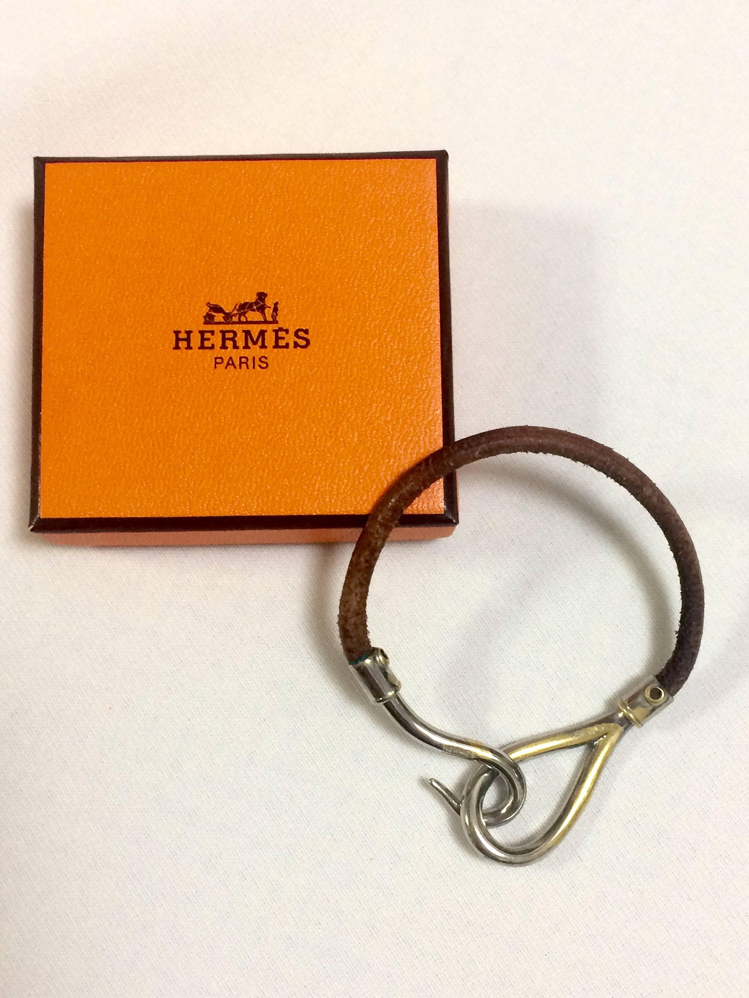 Vintage Hermes Jumbo leather and silver bracelet. Classic and casual jewelry For Sale 1