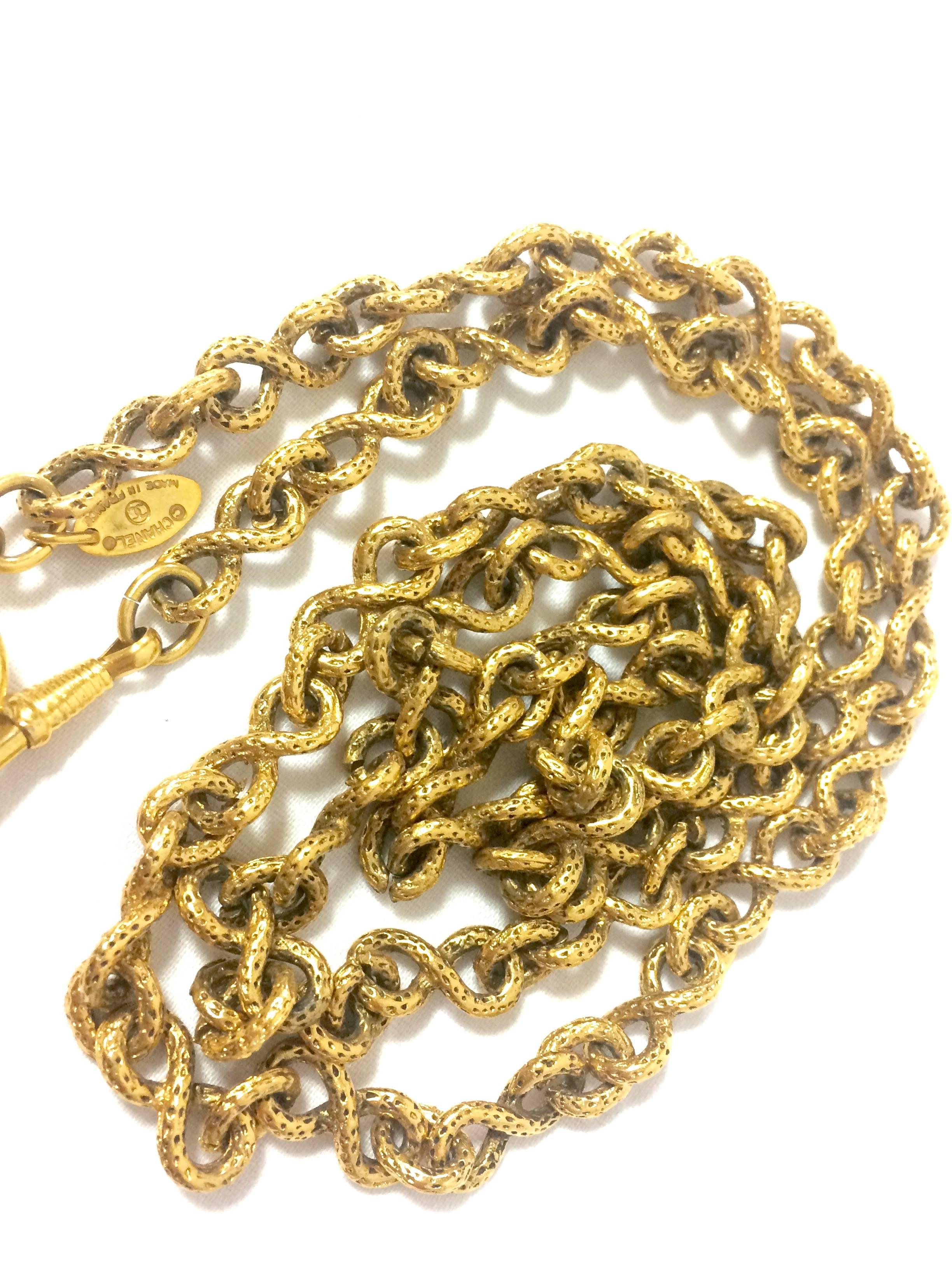 Vintage CHANEL long chain necklace with round glass loupe pendant top and CC. 2