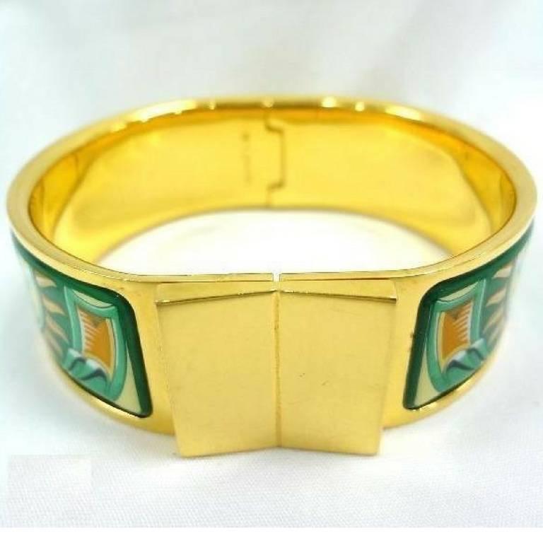 Vintage Hermes cloisonne enamel click and clack bangle green yacht, ship design In Good Condition In Kashiwa, Chiba