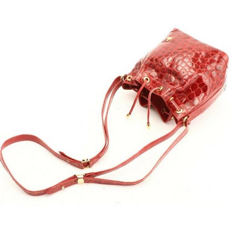 Vintage LANVIN genuine glossy red crocodile bucket, hobo shoulder bag. Rare bag. For Sale 5