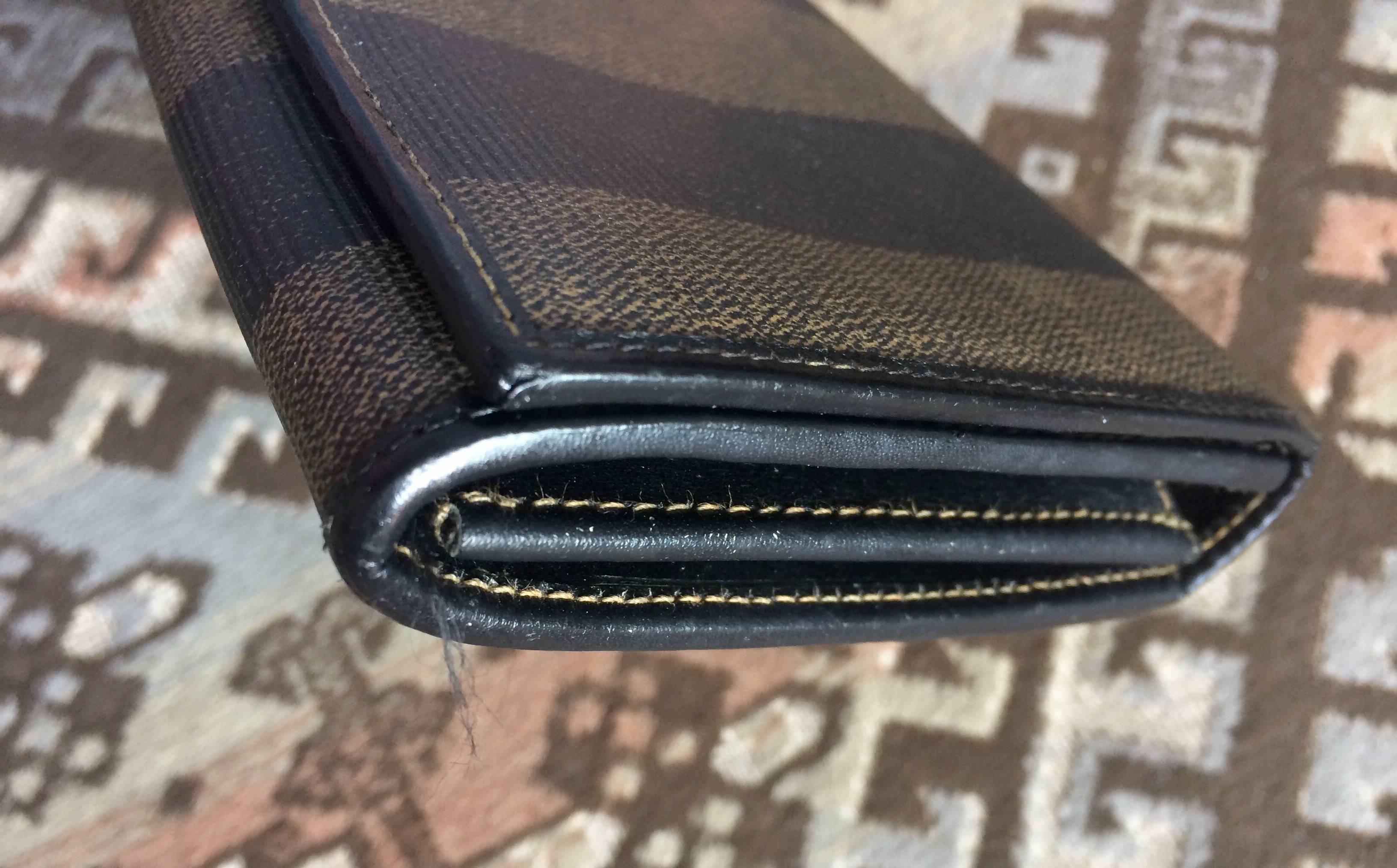 Vintage FENDI pecan stripe leather wallet with logo motif. Unisex  great gift 1
