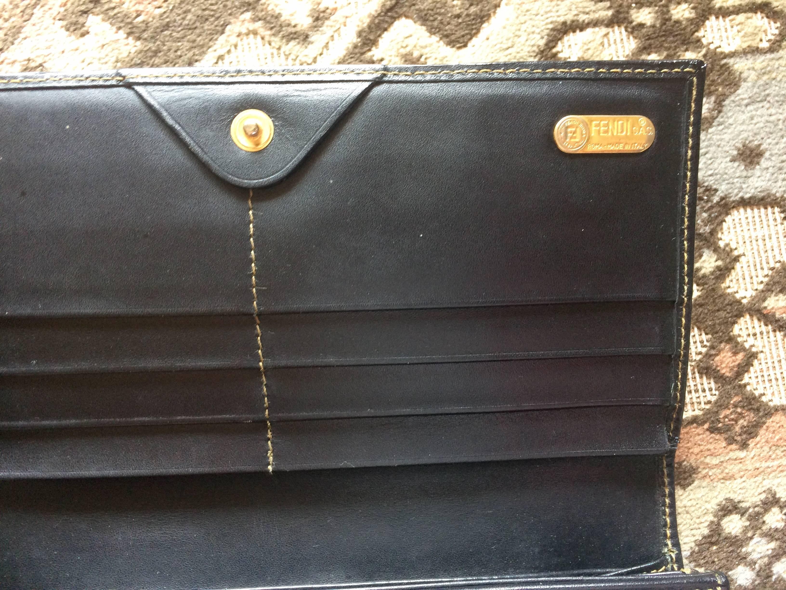 Vintage FENDI pecan stripe leather wallet with logo motif. Unisex  great gift 4