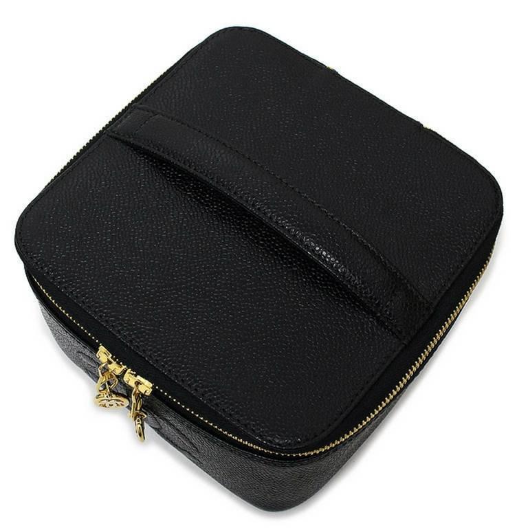 1990s. MINT. Vintage CHANEL black caviar leather cosmetic, toiletry, makeup pouch, case in square shape with CC stitch mark at front.
Almost NEW, Never used! 

Don't miss....

This is a 90s vintage CHANEL cosmetic purse made out of