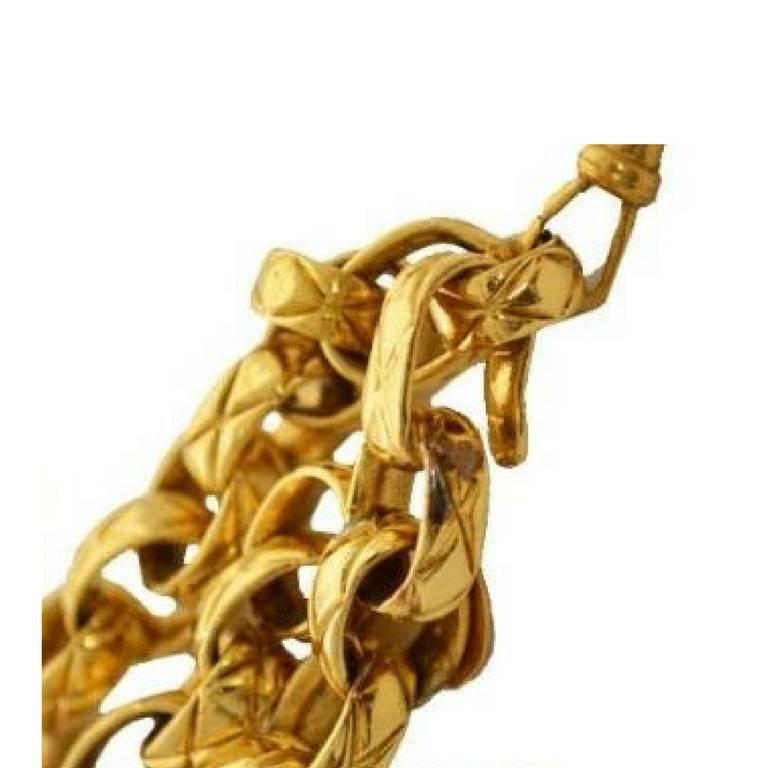 Women's MINT.Vintage CHANEL double strand golden chain belt with CC teardrop charm.