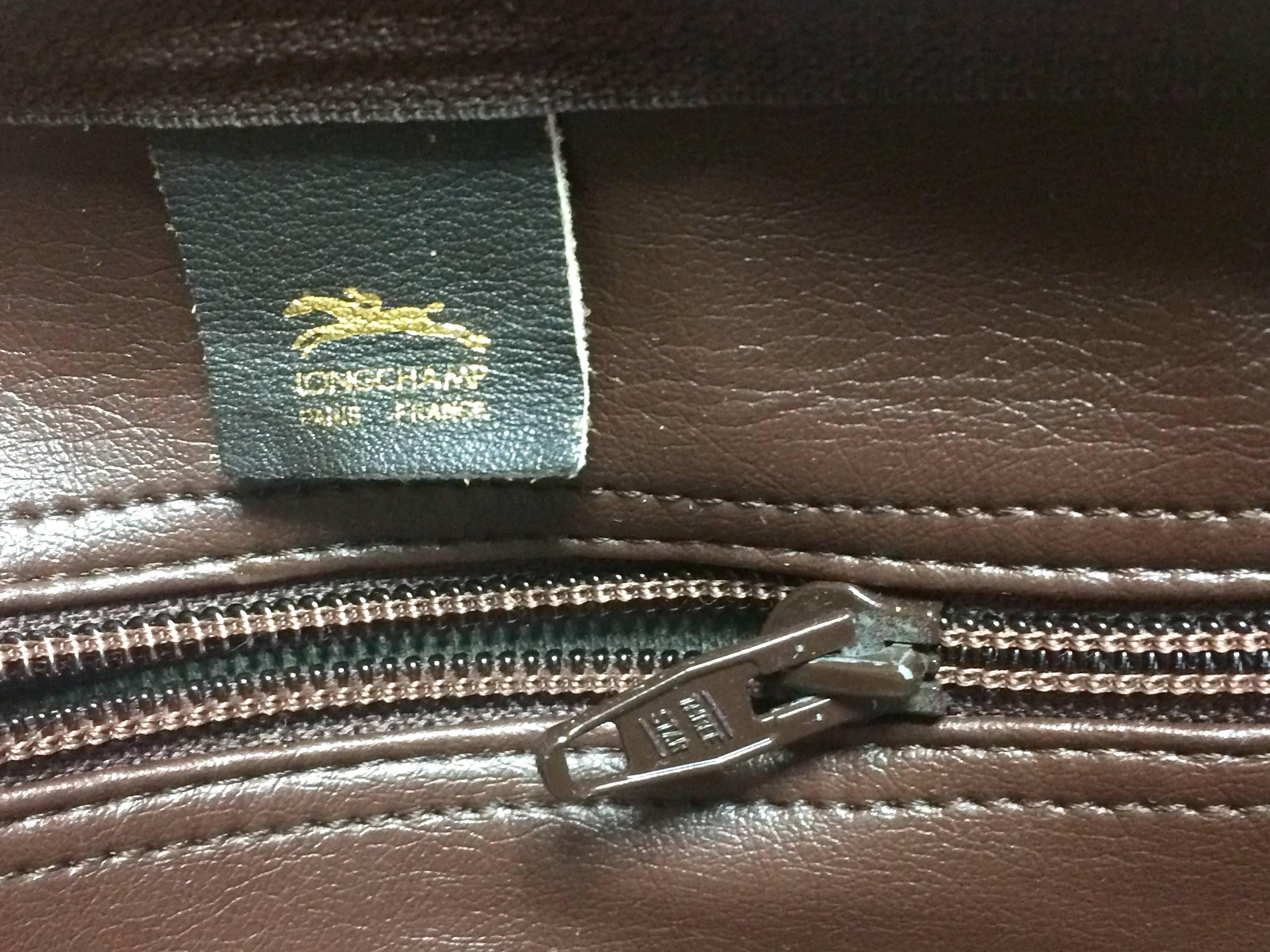 Women's or Men's Vintage Longchamp classic dark brown nappa leather duffle bag, travel bag. 