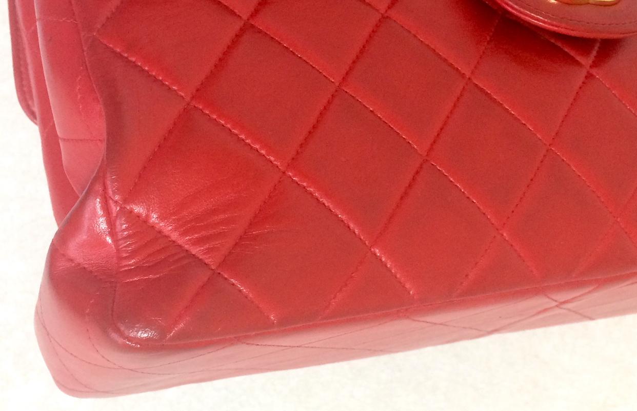 Vintage CHANEL lipstick red lambskin 2.55 classic jumbo, large shoulder bag. For Sale 9