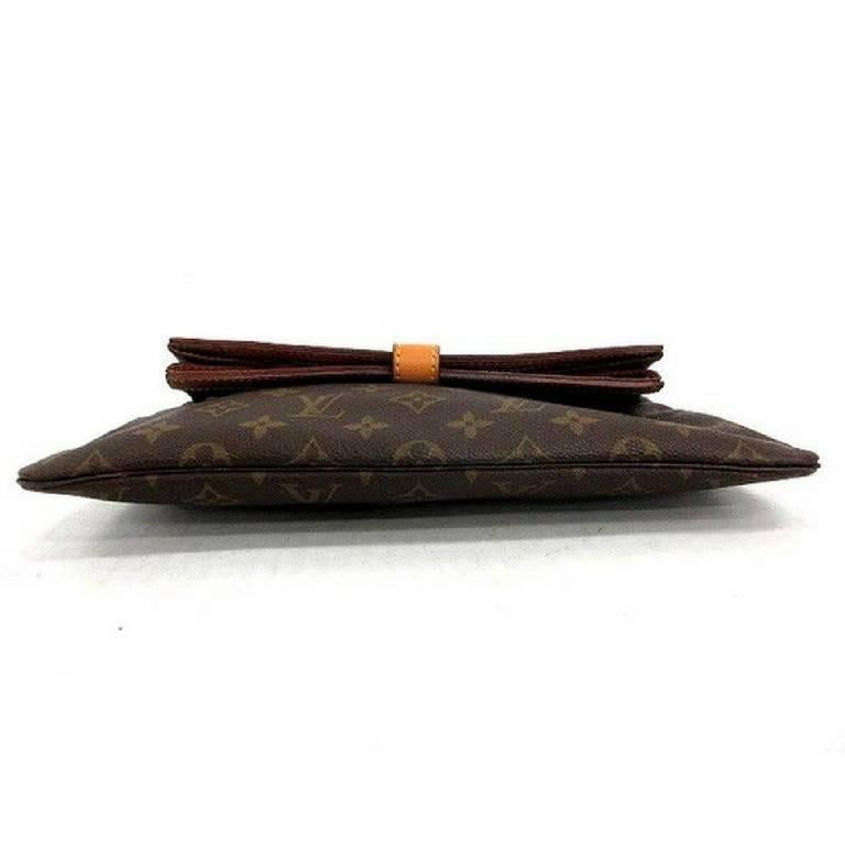 Louis Vuitton Pochette Pliante Handbag