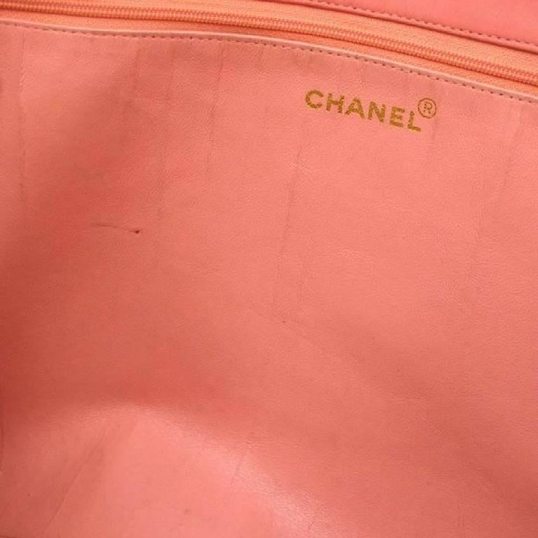 Vintage CHANEL milky pink calf leather large tote bag with gold tone chains. For Sale 1