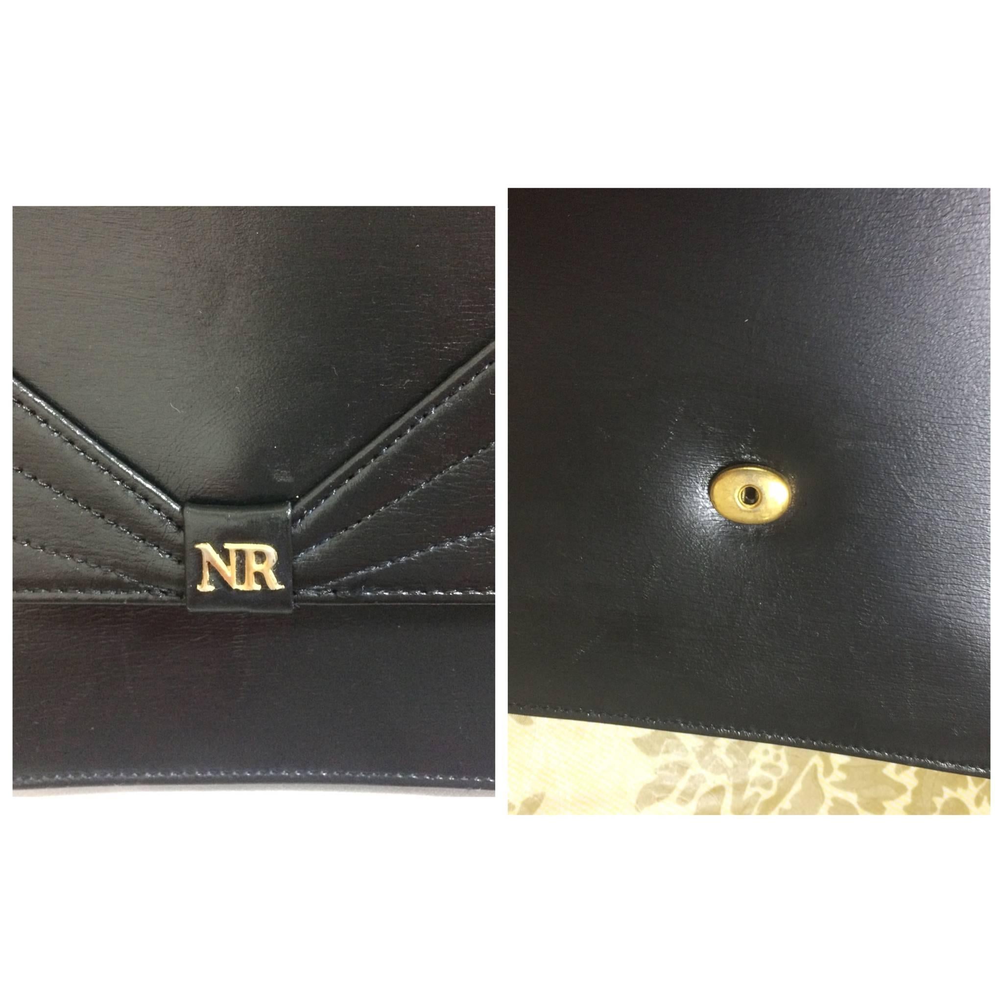 Vintage Nina Ricci black leather chain clutch shoulder bag with a bow stitch In Good Condition For Sale In Kashiwa, Chiba