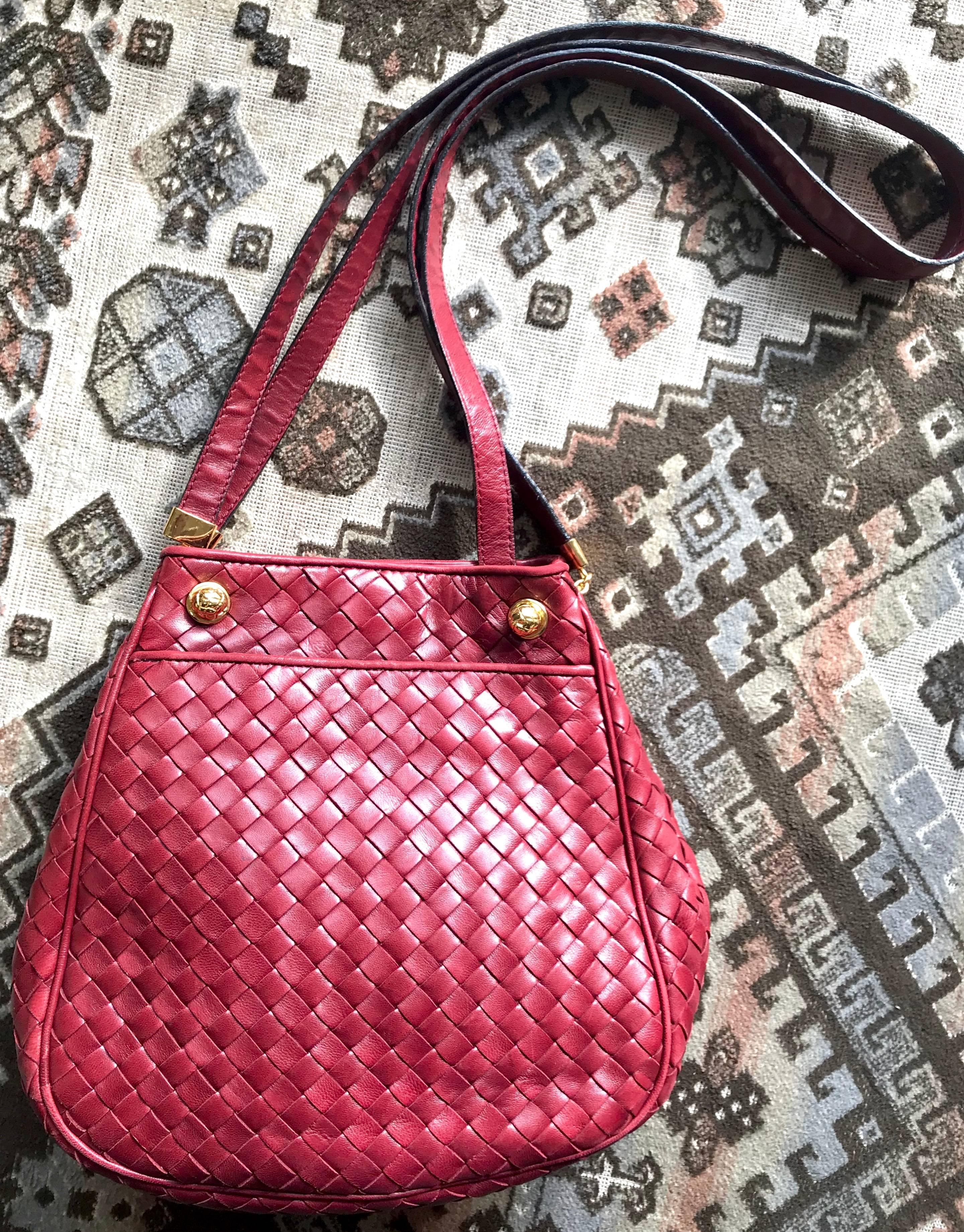Red Vintage Bottega Veneta wine red intrecciato woven lamb leather hobo shoulder bag