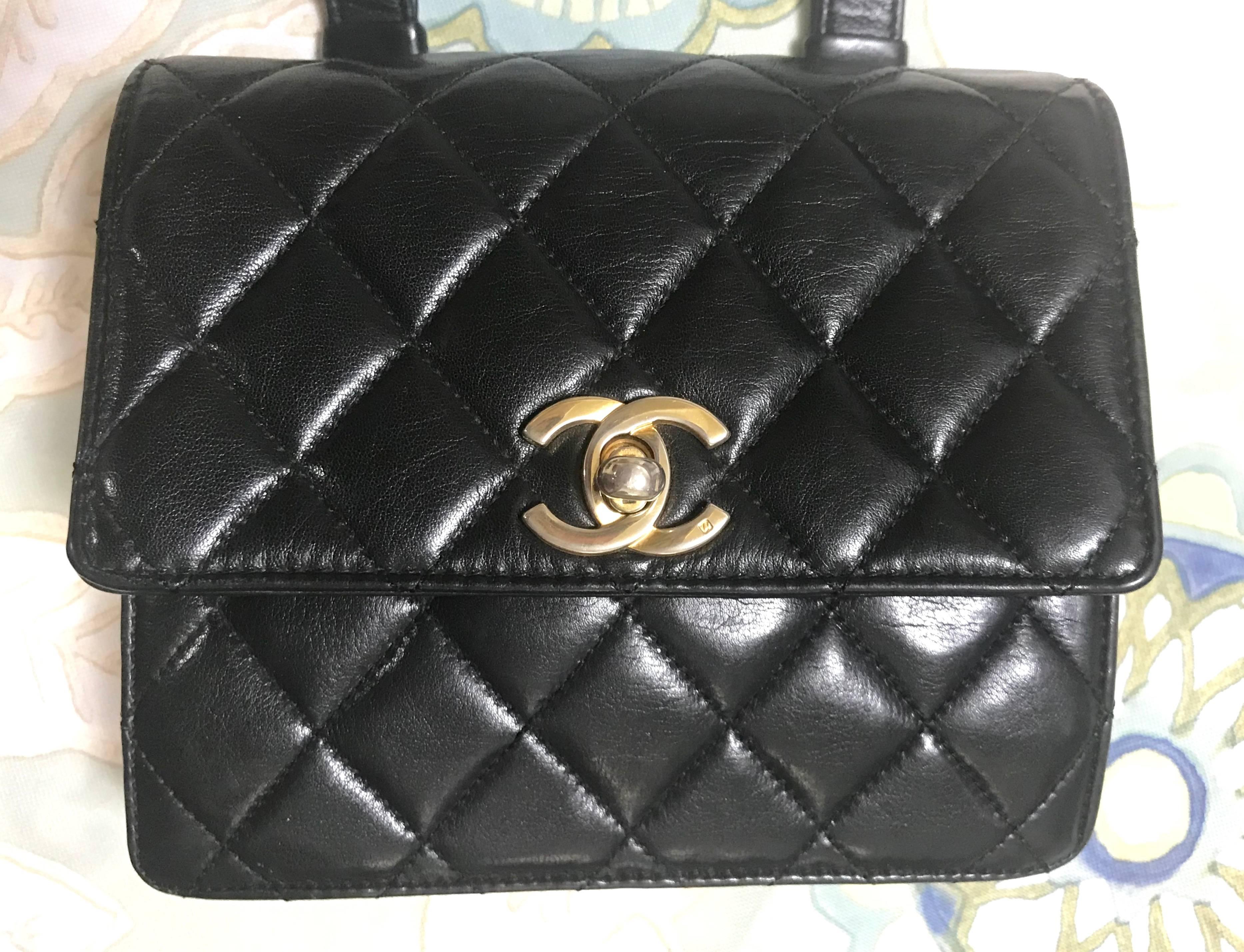 ***Note***
This fanny pack was first missing the matching belt, so as a set, we put the belt from the collection in year of 2003 to go with this purse, so you can use as a fanny pack as well.

1980-90s. Vintage CHANEL square black lambskin waist