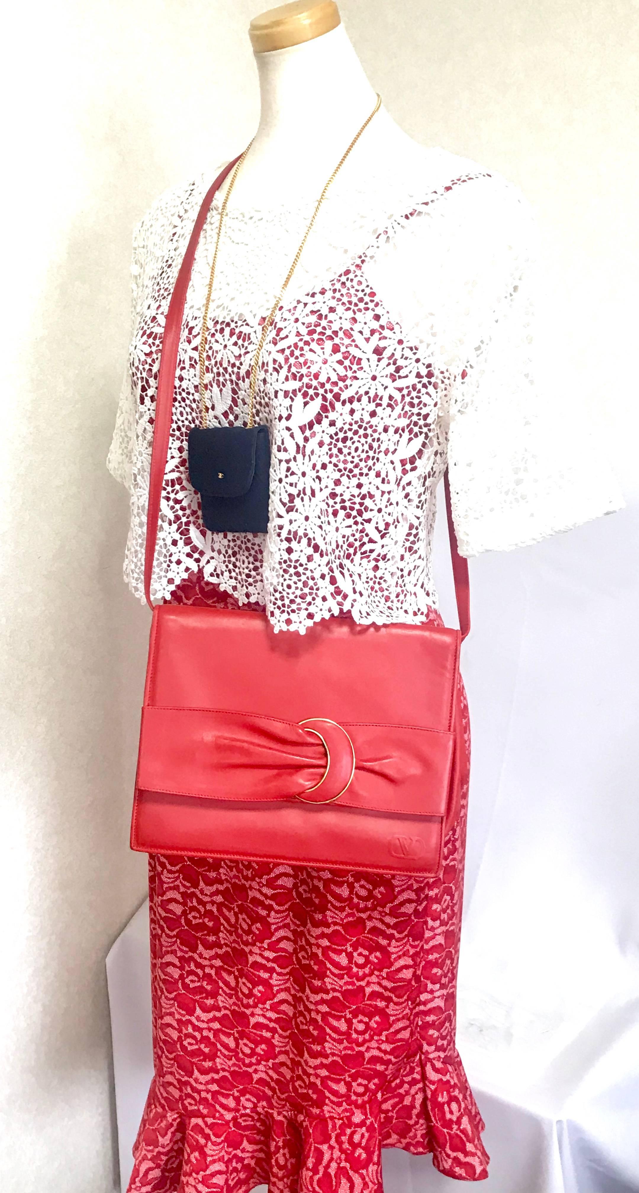 Vintage Valentino Garavani orange red leather clutch shoulder bag with buckle. For Sale 4