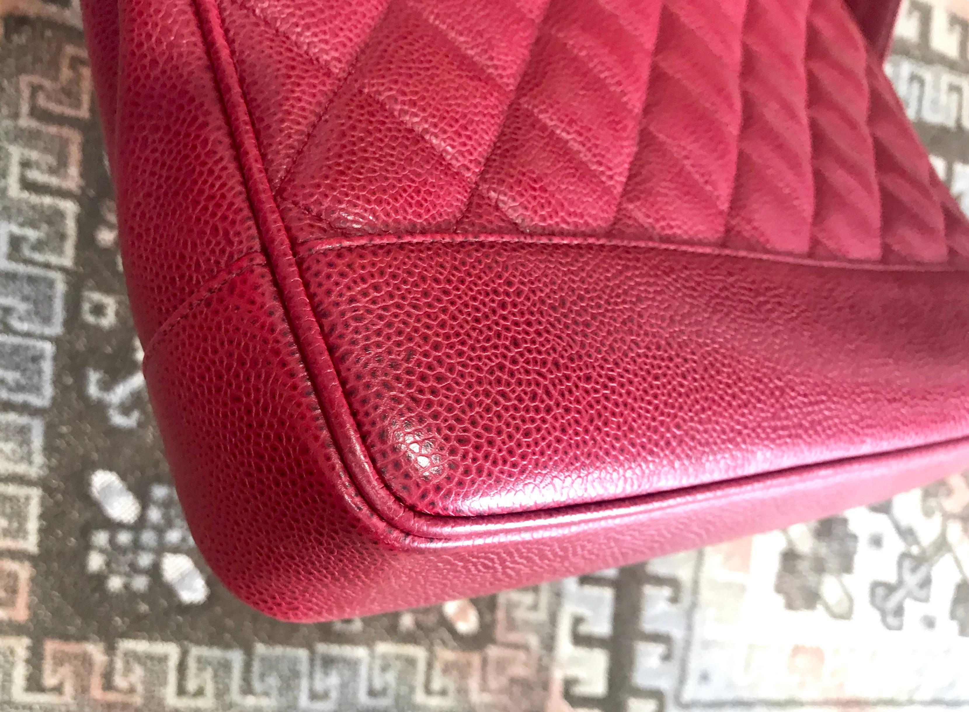 Vintage CHANEL cherry red caviar leather quilted shoulder bag, tote with cc ball For Sale 2