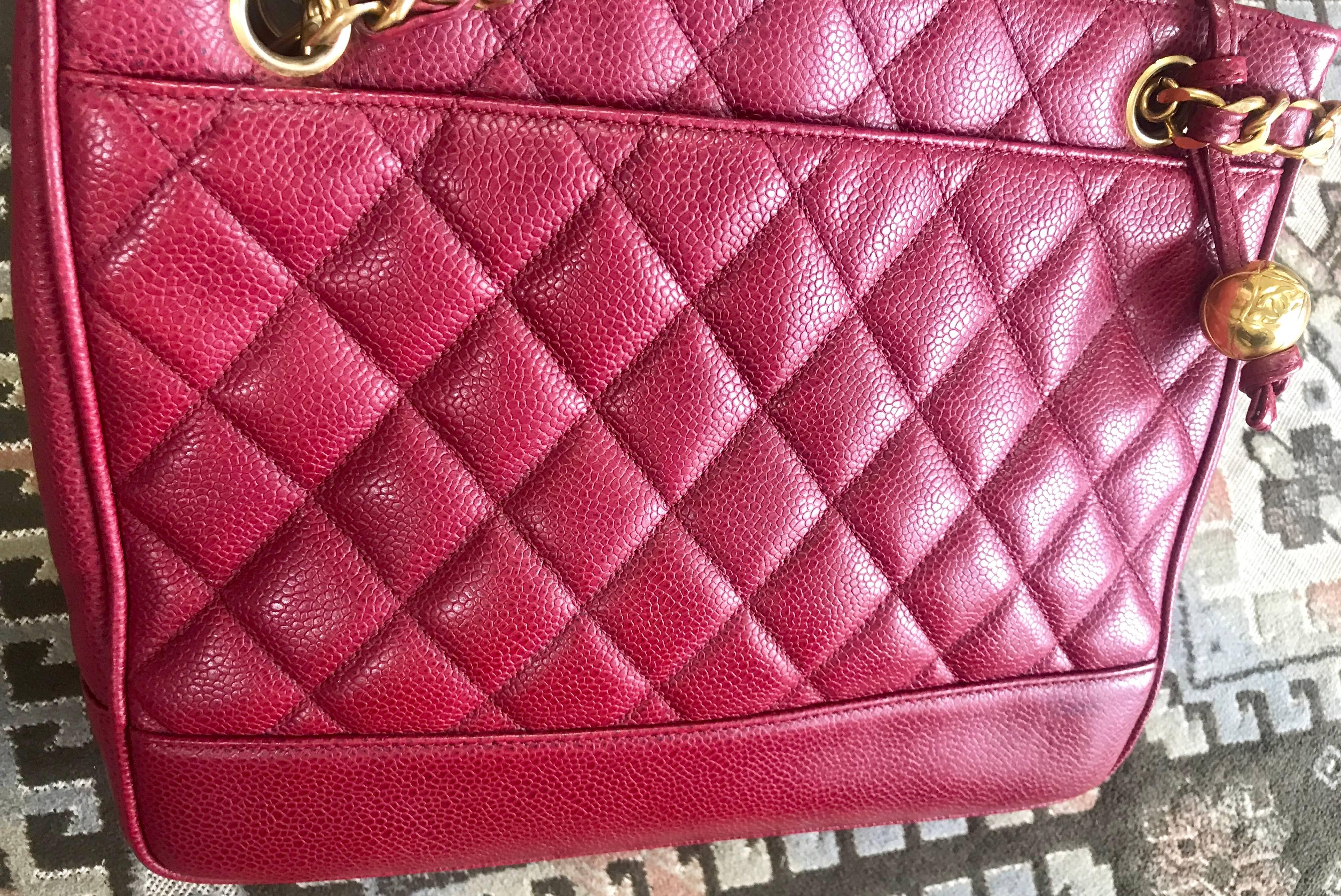 Vintage CHANEL cherry red caviar leather quilted shoulder bag, tote with cc ball For Sale 1