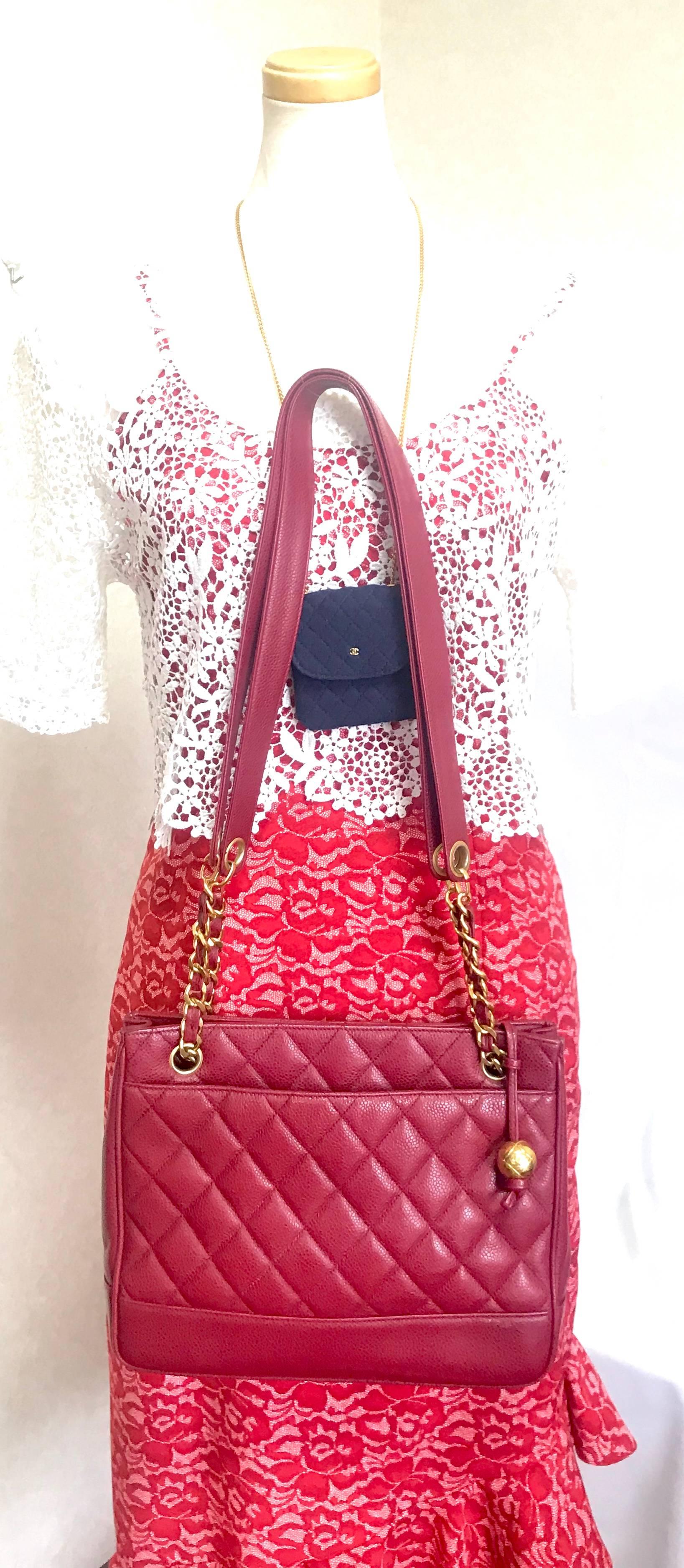 Vintage CHANEL cherry red caviar leather quilted shoulder bag, tote with cc ball For Sale 10