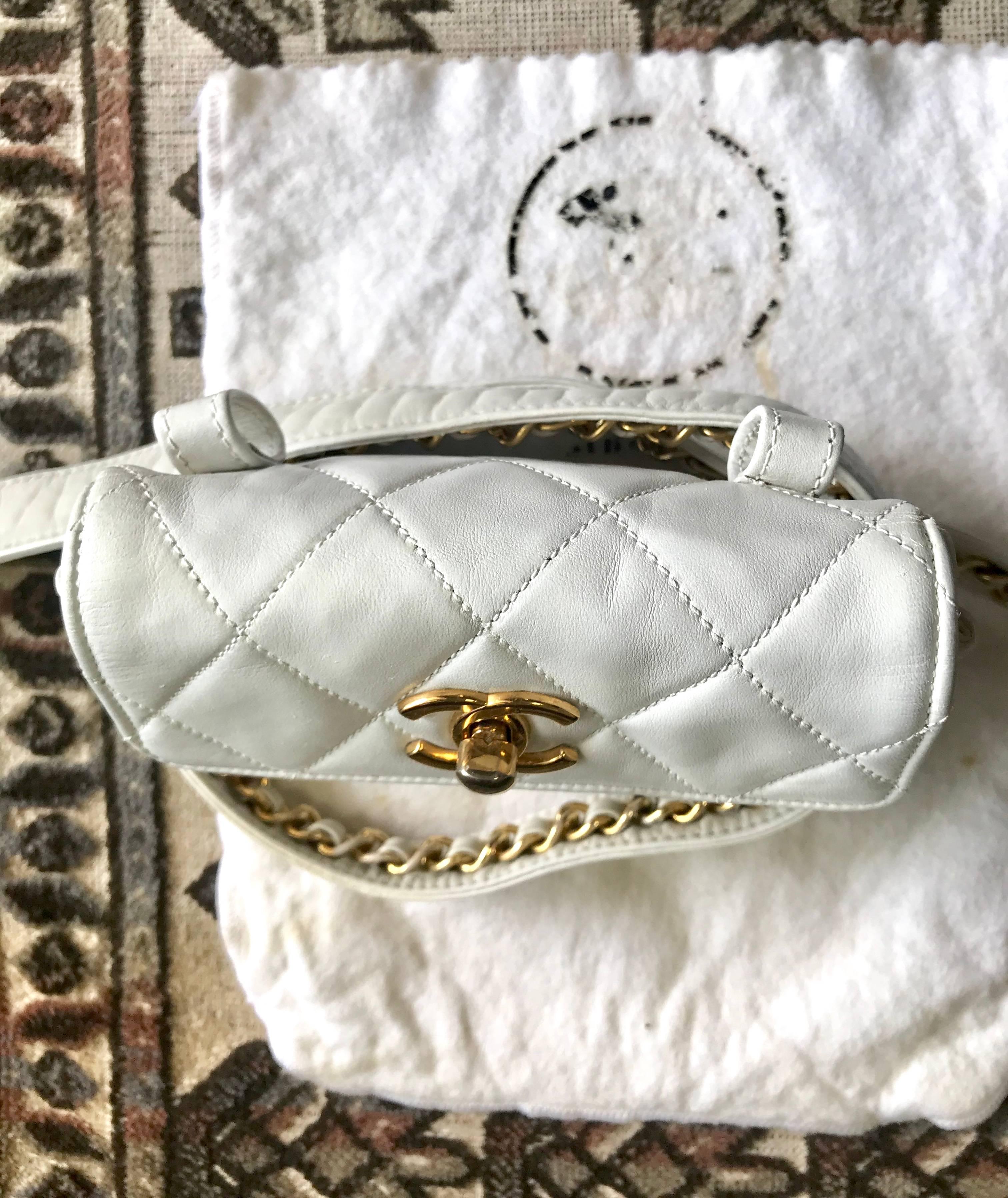 Chanel Vintage small white waist purse fanny pack hip bag with gold CC motif  4