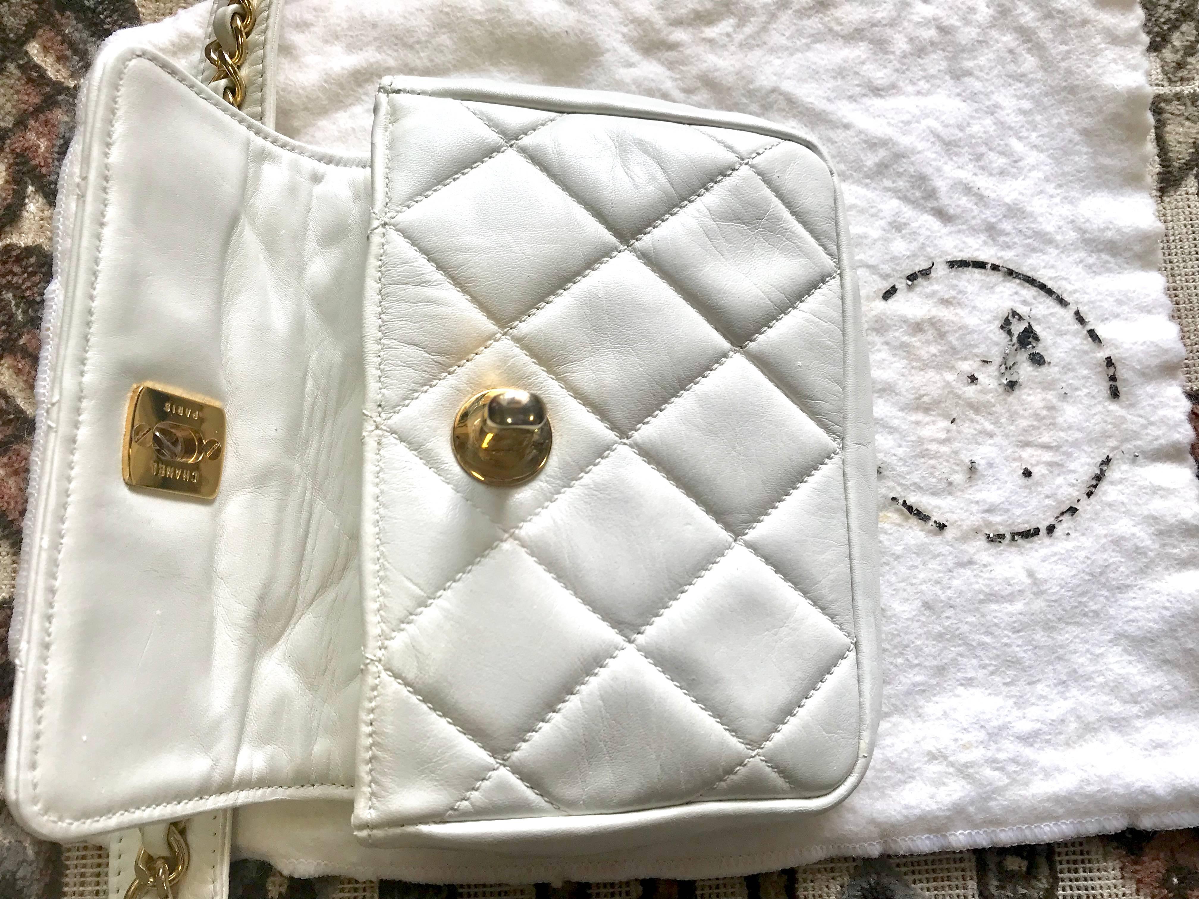 Chanel Vintage small white waist purse fanny pack hip bag with gold CC motif  5