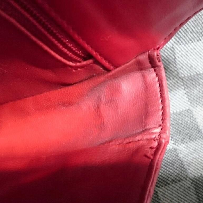 Vintage CHANEL red calf leather waist bag, fanny pack with CC motif. Belt bag. For Sale 4
